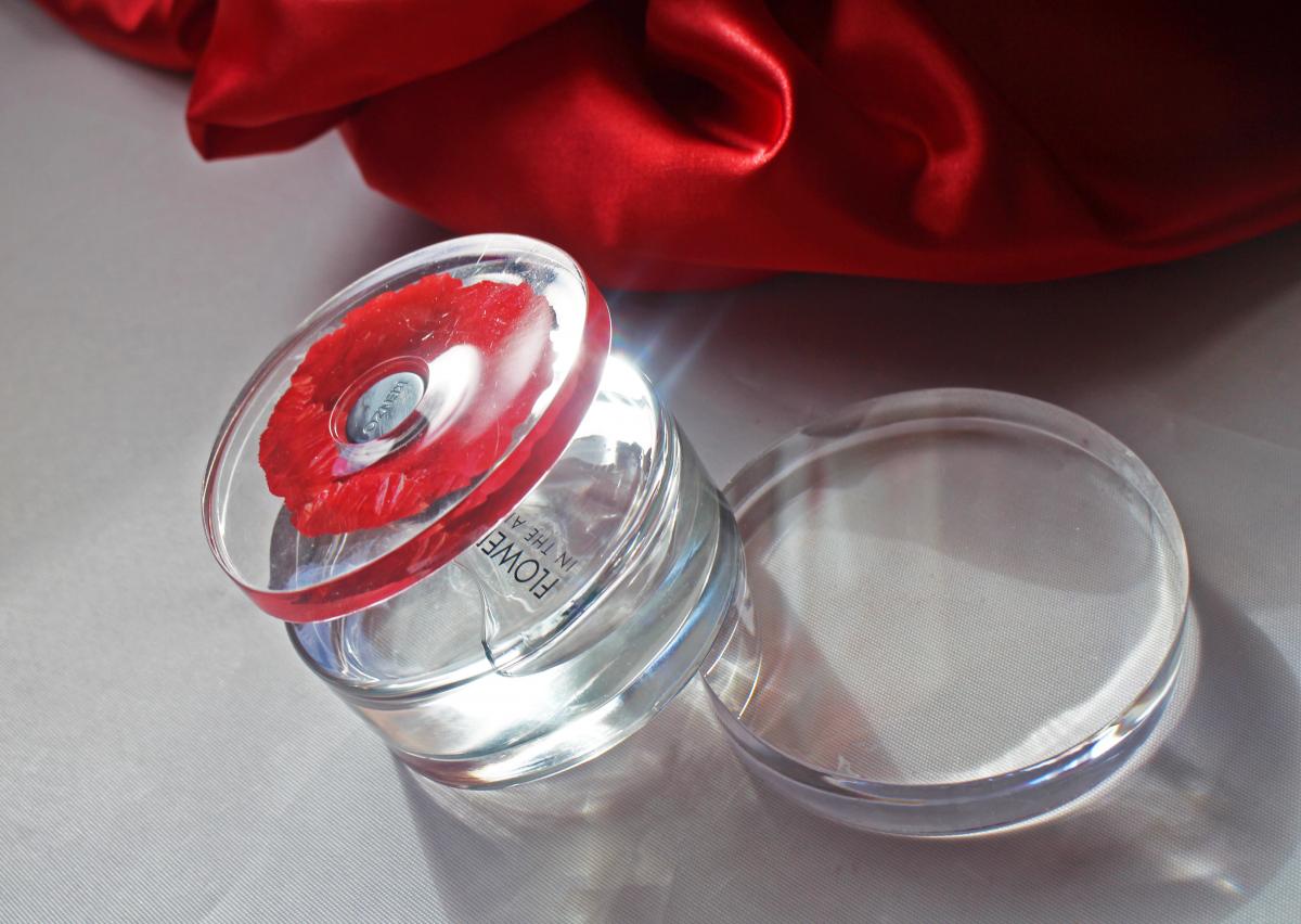 Flower in the Air Kenzo perfume a fragrance for women 2013