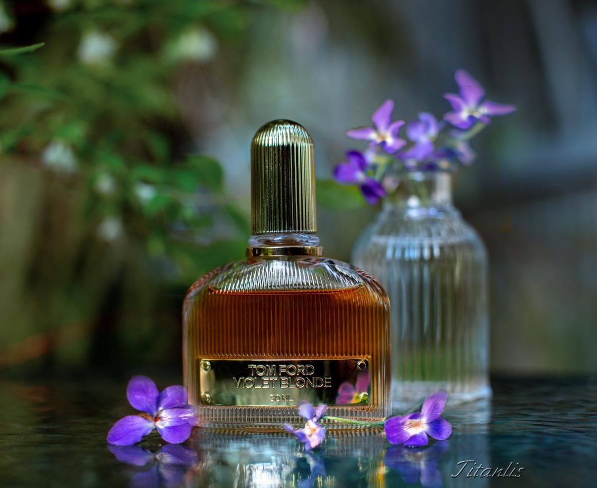 Violet Blonde Tom Ford perfume - a fragrância Feminino 2011