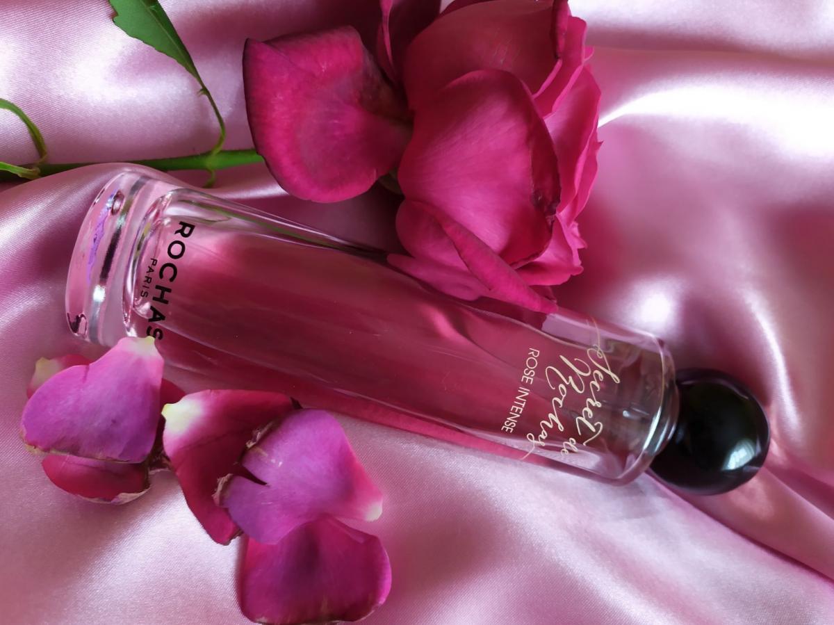 Secret de Rochas Rose Intense Rochas parfem - parfem za žene 2015