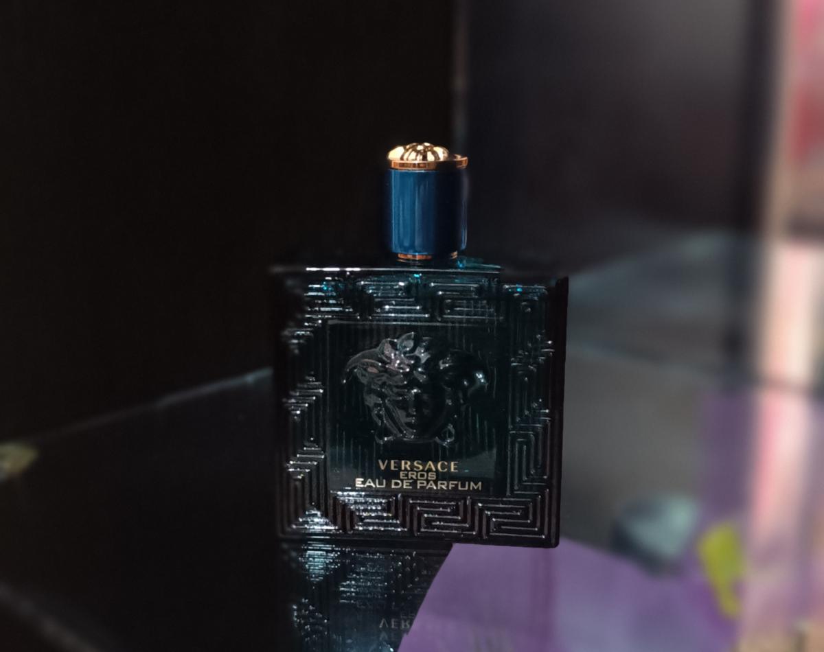 Eros Eau de Parfum Versace cologne - a fragrance for men 2020