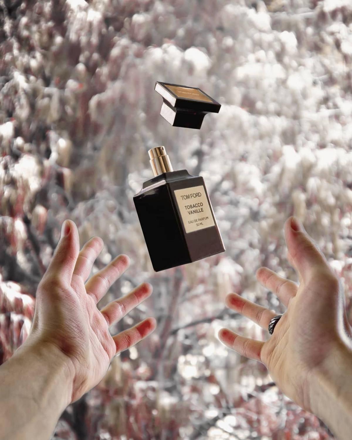 Tobacco Vanille Tom Ford parfum - un parfum unisex 2007