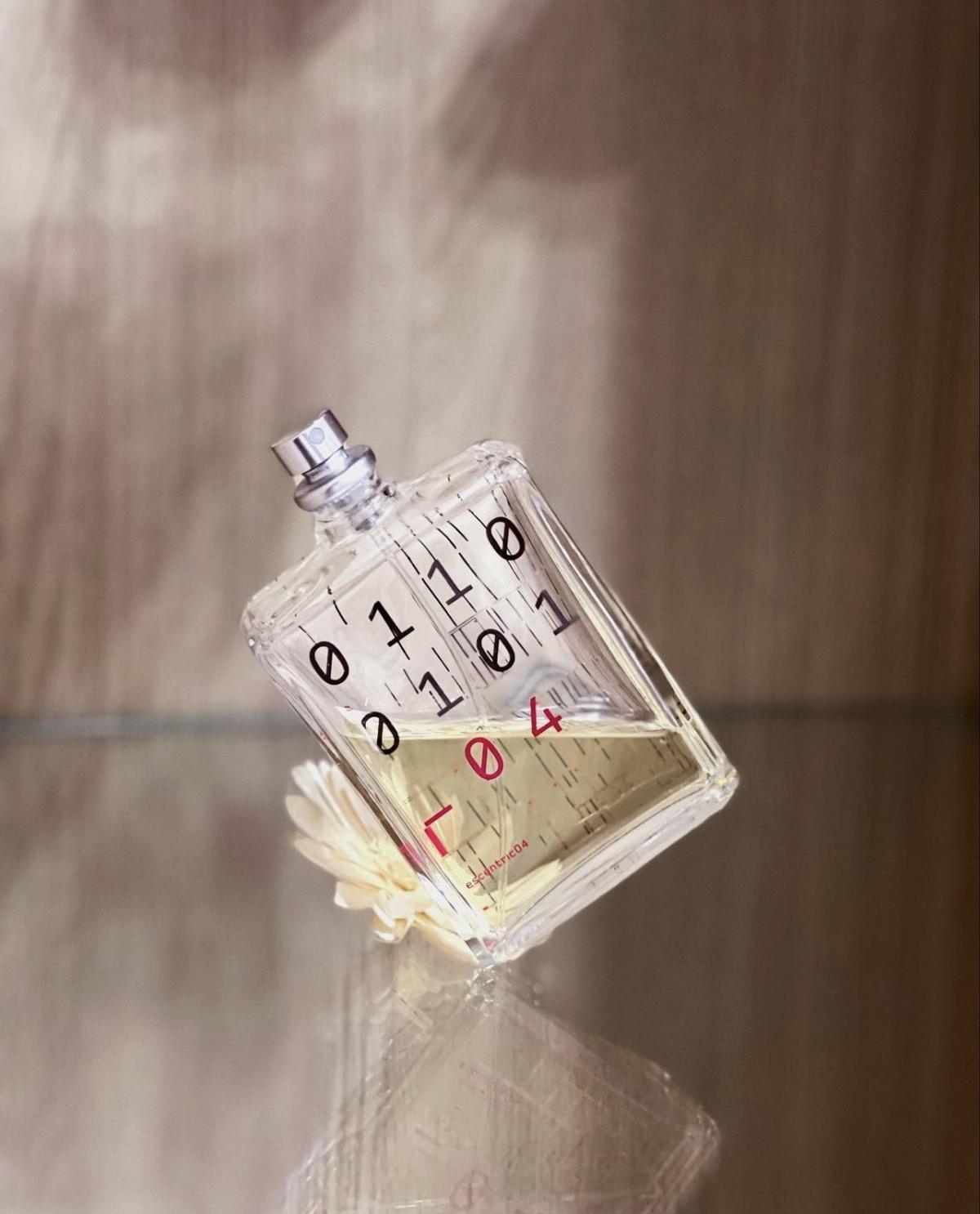 Escentric 04 Escentric Molecules perfume - a fragrance for women and ...