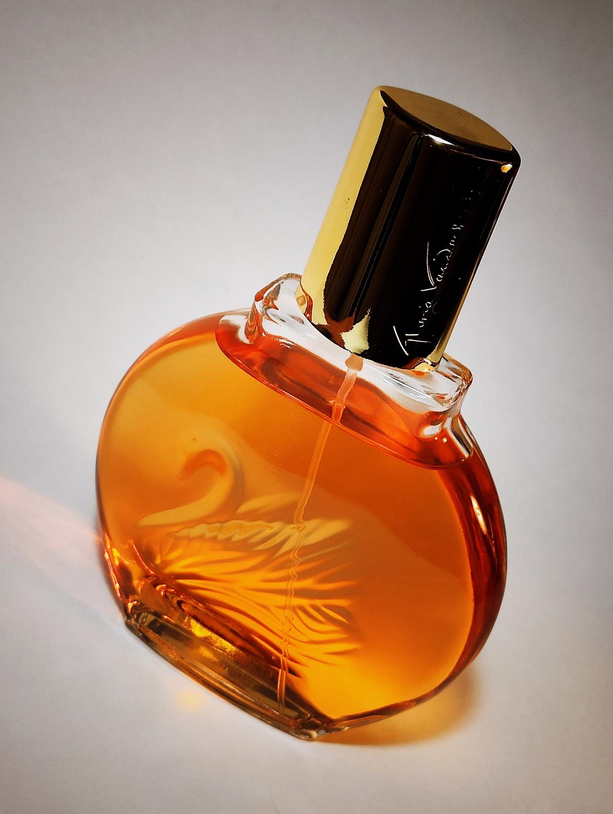 Vanderbilt Gloria Vanderbilt Parfum - ein es Parfum für Frauen 1982