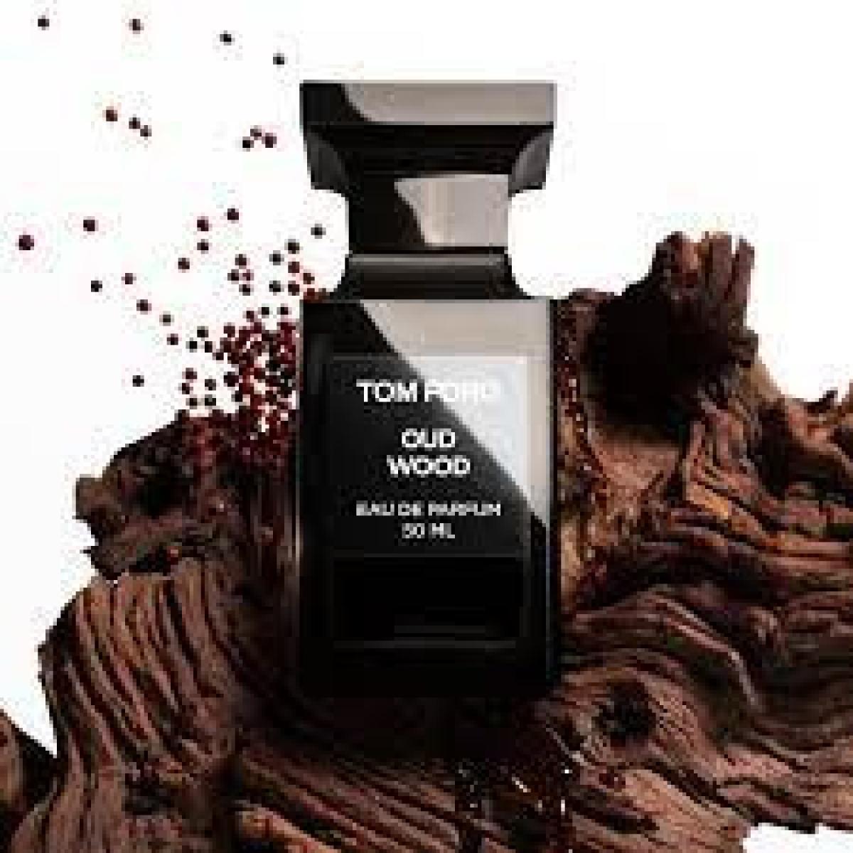 JohnyGzFragrance Tom Ford oud wood is in the woody fragrance