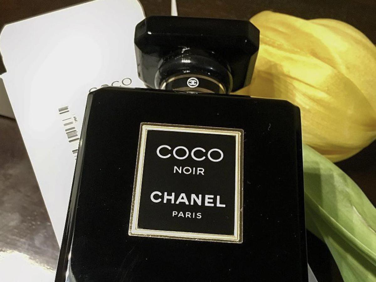 Coco Noir Chanel perfume - a fragrance for women 2012