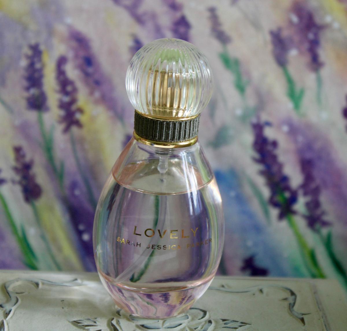 Lovely Sarah Jessica Parker perfume - a fragrância Feminino 2005