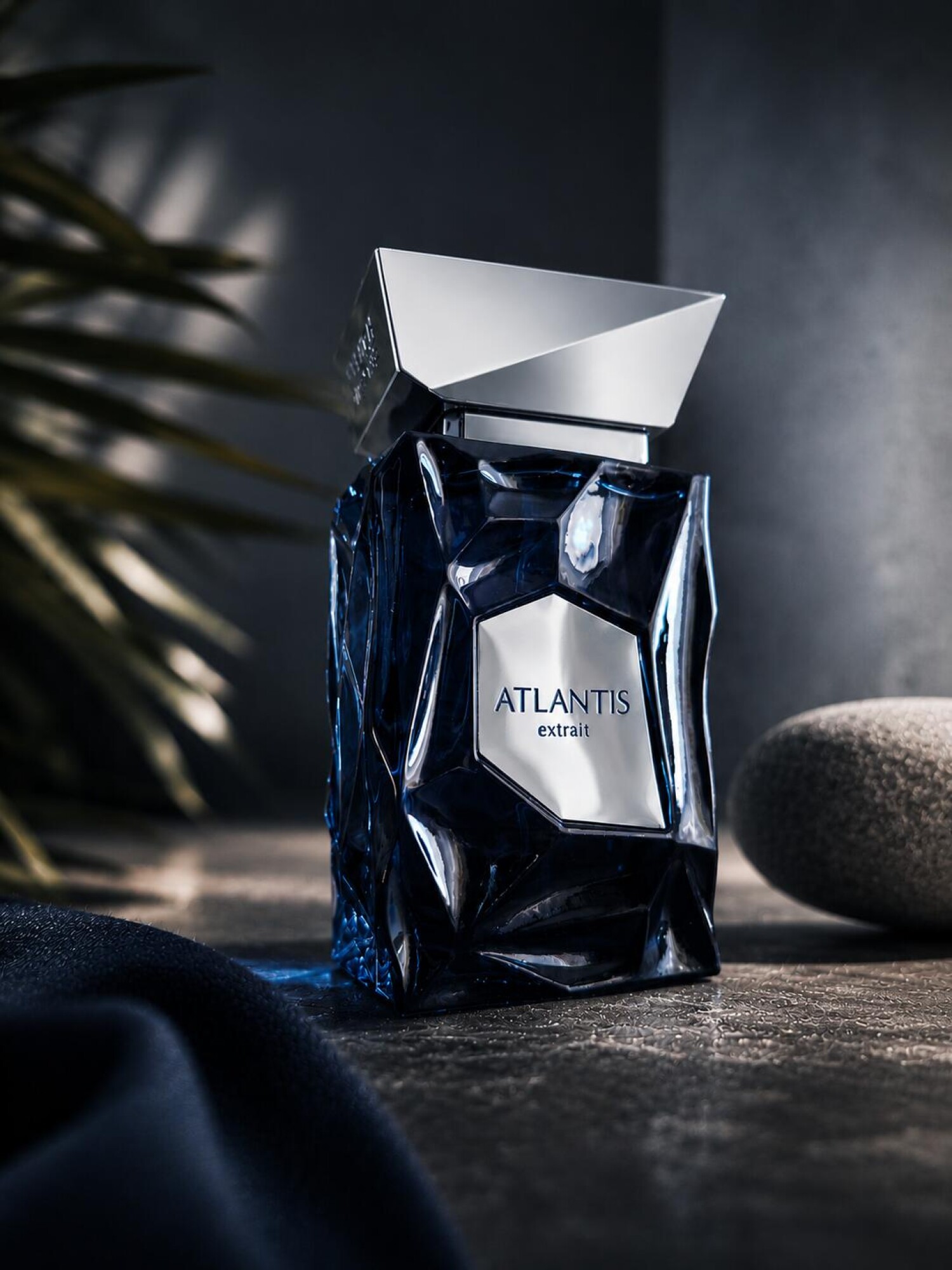 Atlantis Extrait French Avenue perfume - a novo fragrância ...