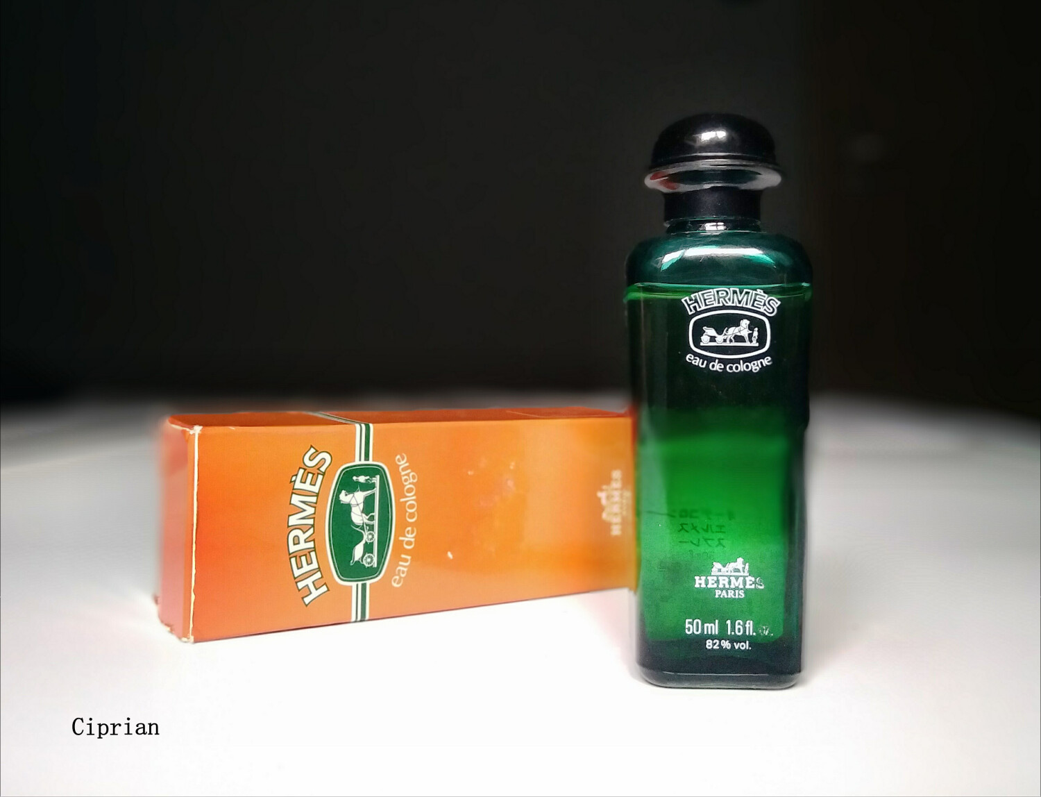 Eau de Cologne Hermes Hermès perfume - a fragrance for women and men 1953