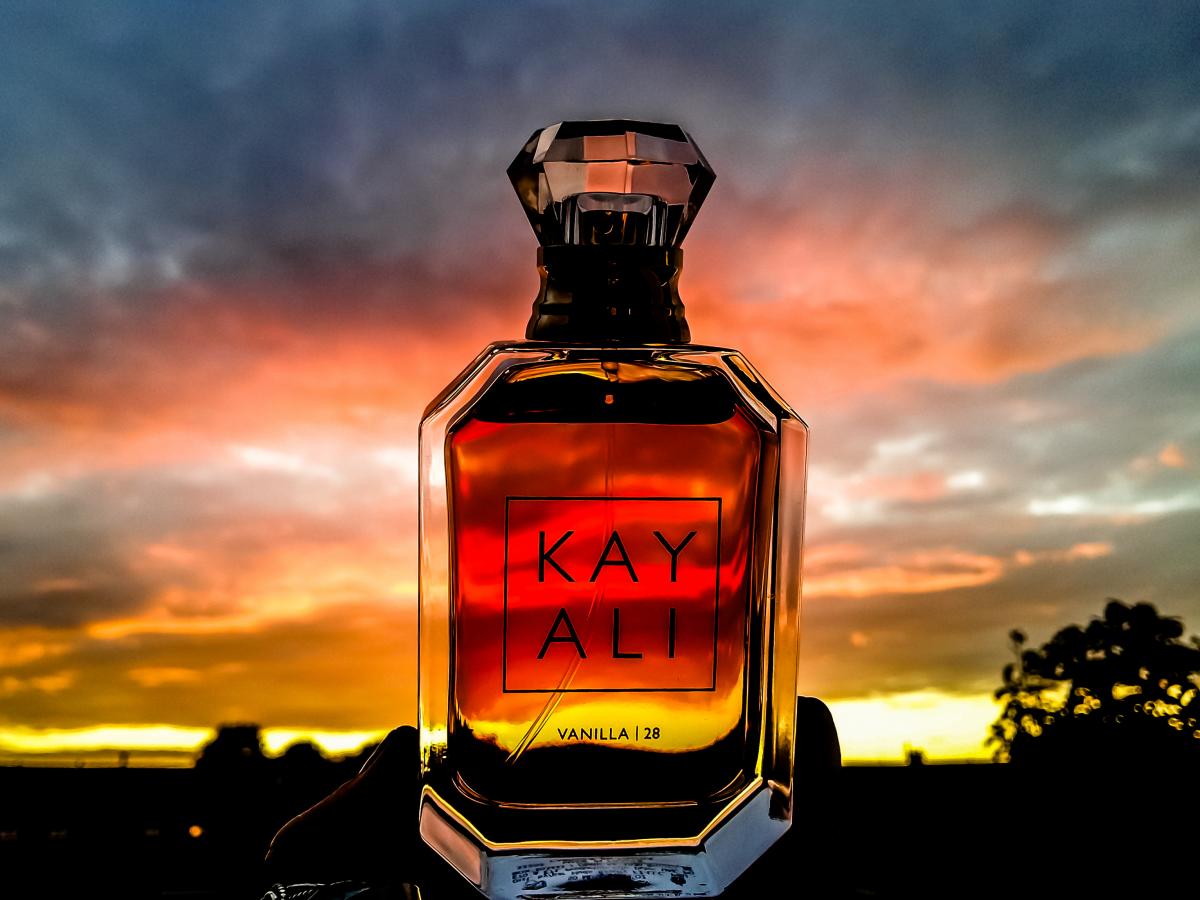 Vanilla 28 Kayali perfume - a fragrance for women and men 2018