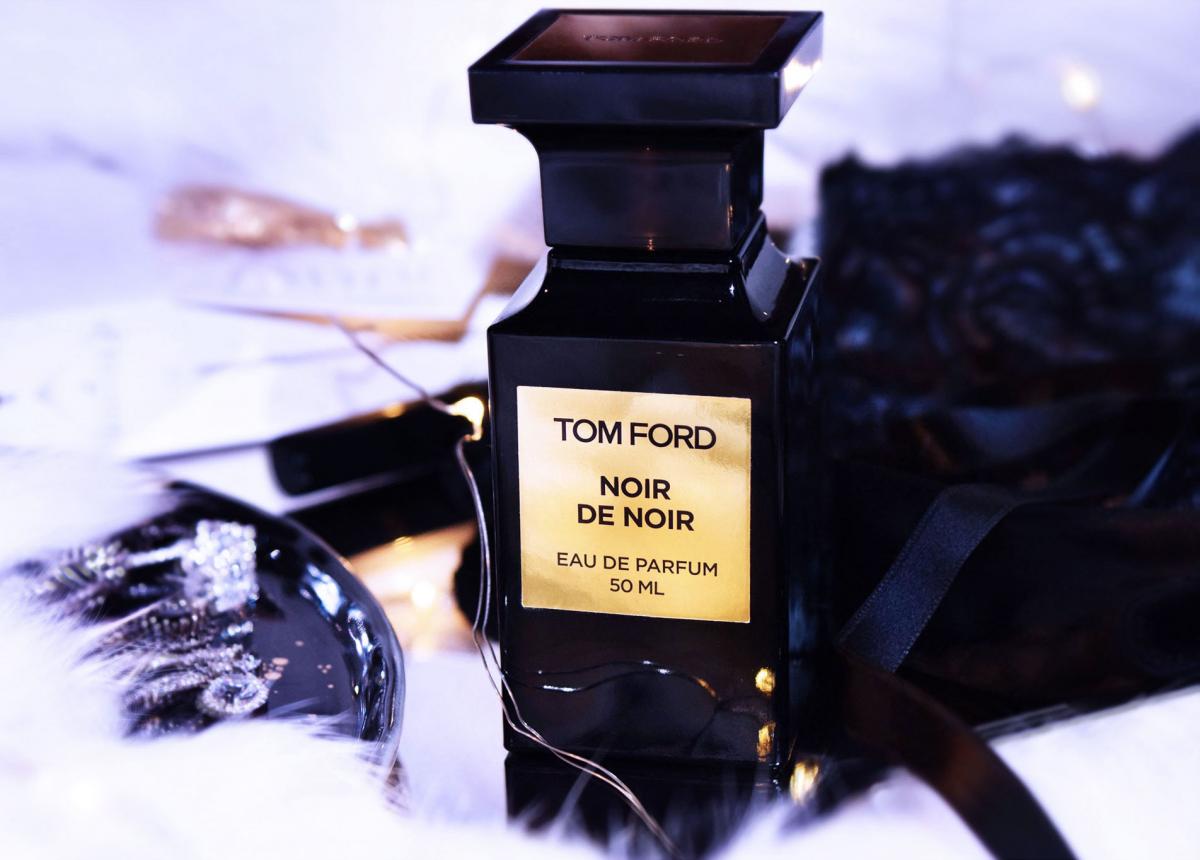 Noir de Noir Tom Ford perfume - a fragrance for women and men 2007