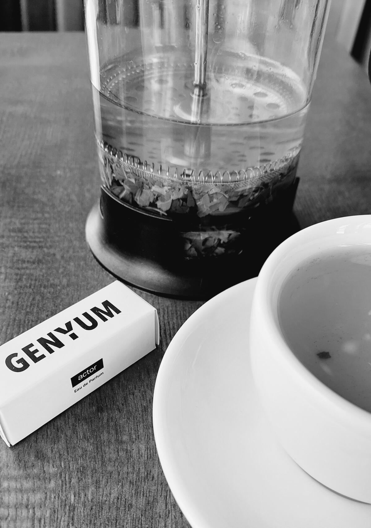 Actor Genyum perfume - a new fragrance for women and men 2022
