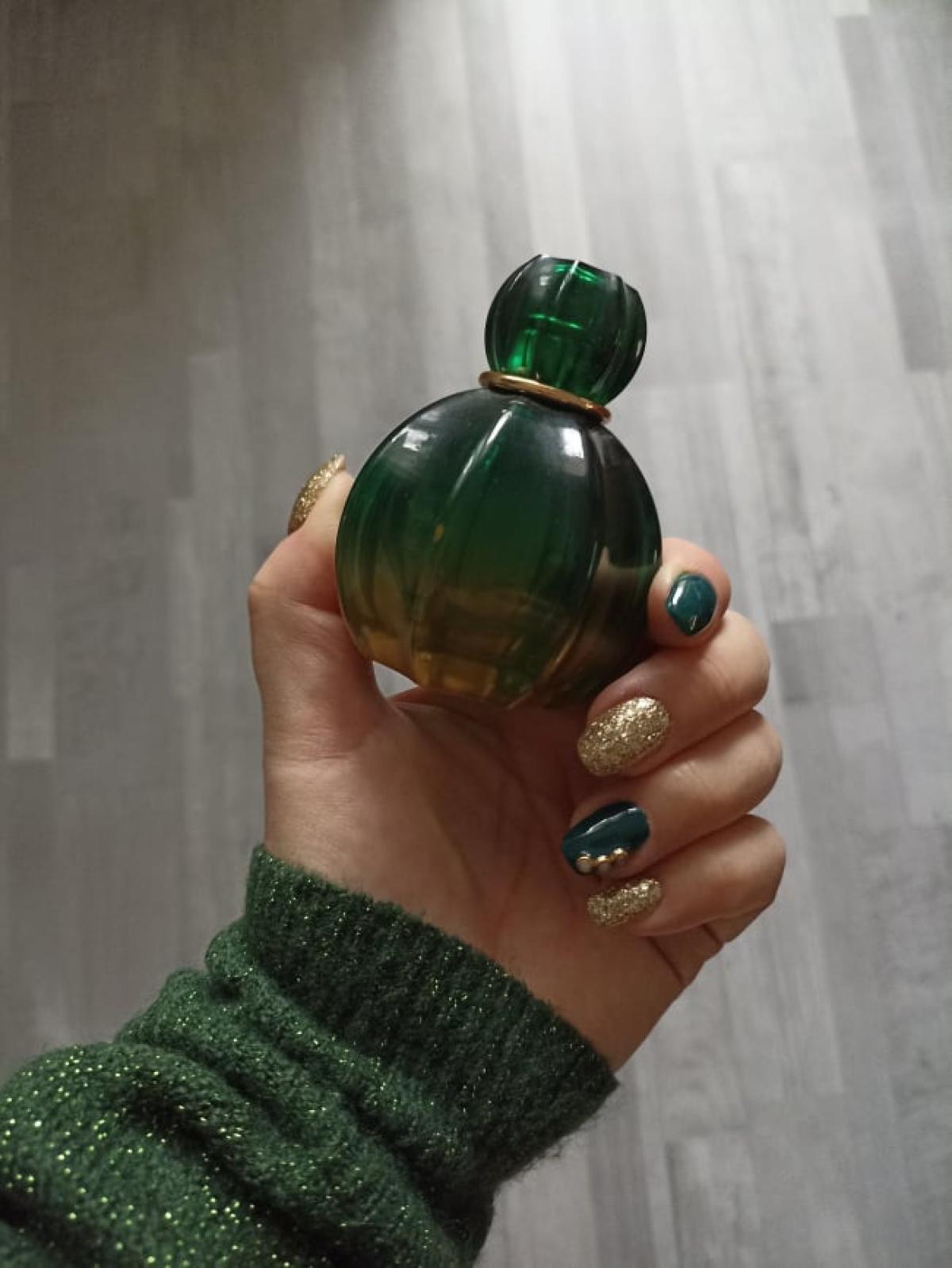Mirage Oriflame perfume - a fragrance for women 2010