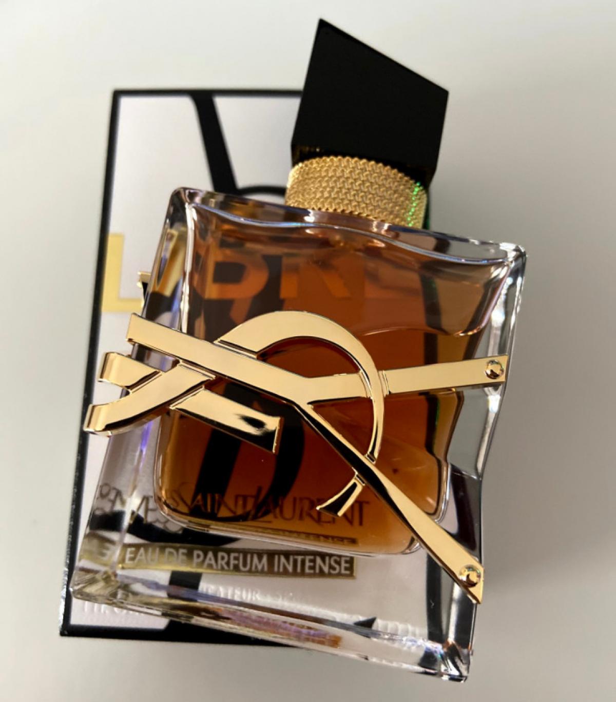 Violetx28 This Bottle Is A Beauty 53118 