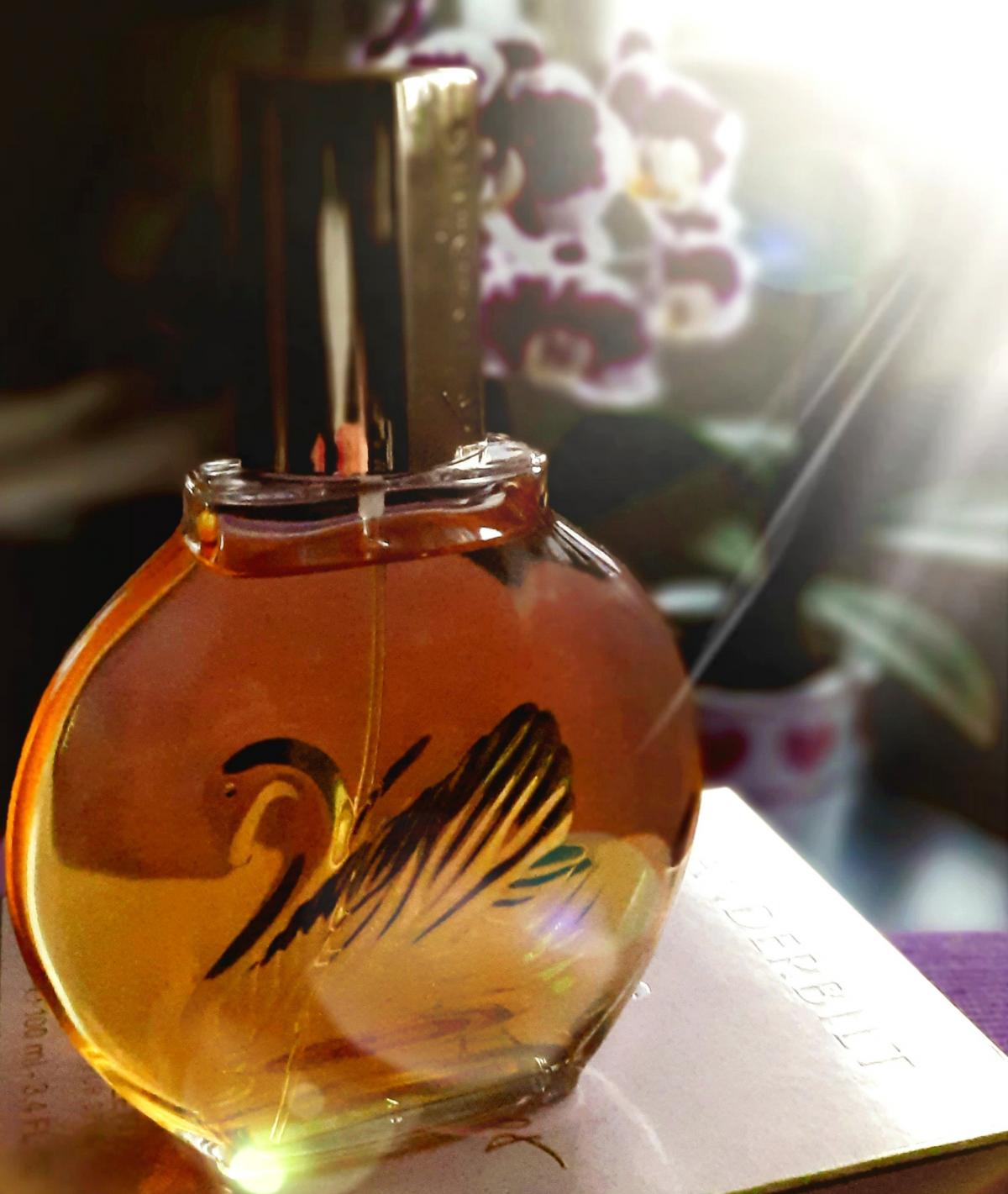 Vanderbilt Gloria Vanderbilt Parfum - ein es Parfum für Frauen 1982
