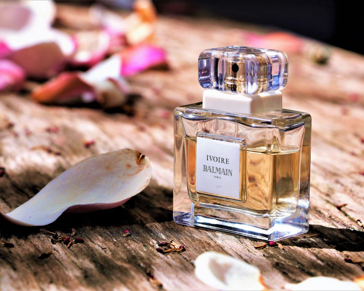 Ivoire Pierre Balmain perfume - a fragrance for women 2012