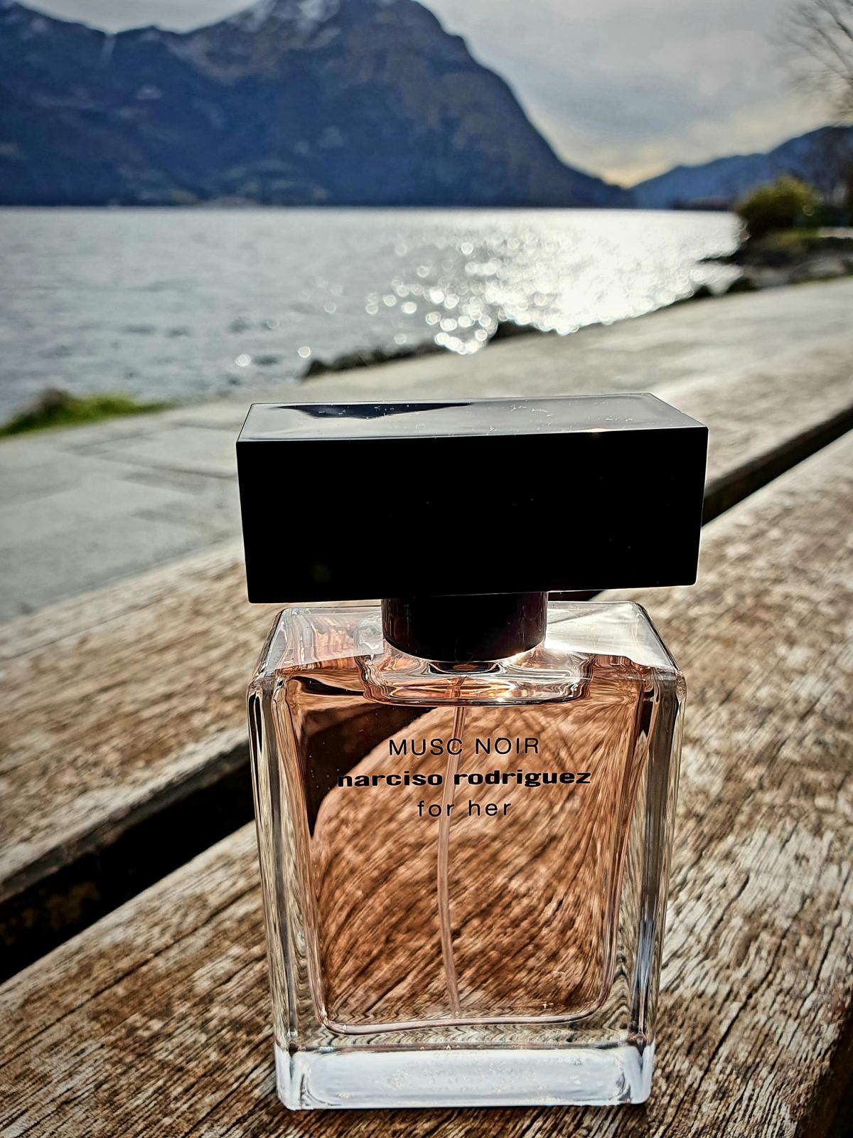 Musc Noir For Her Narciso Rodriguez perfume - a novo fragrância ...