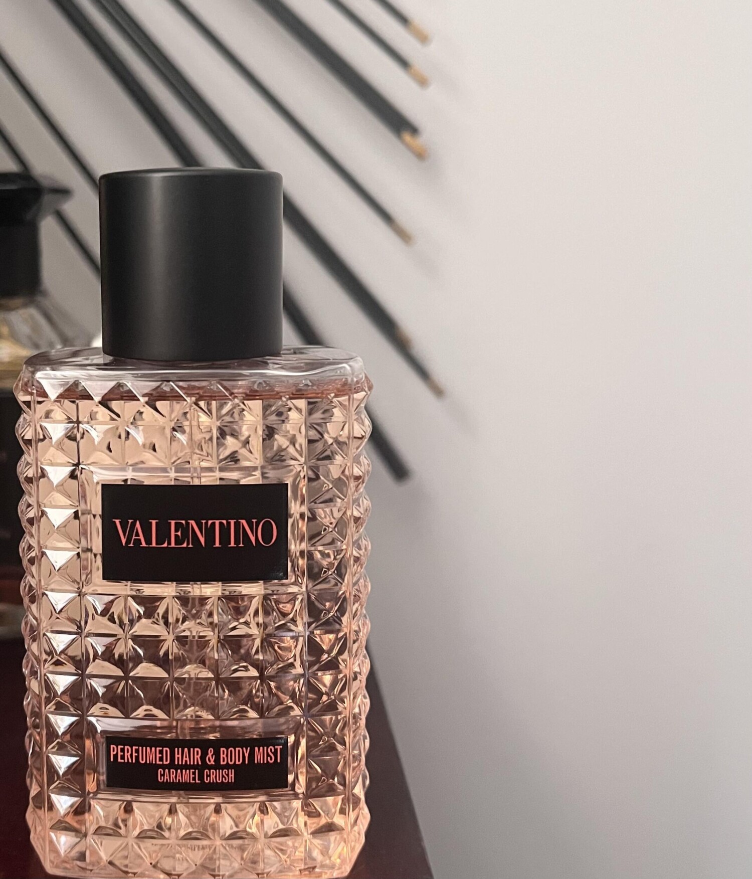 Born In Roma Caramel Crush Mist Valentino perfume - a novo