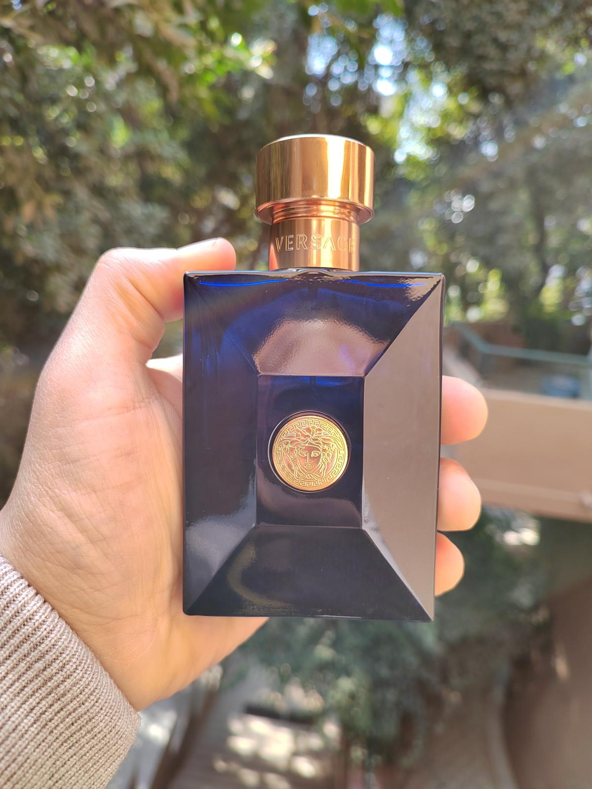 Versace yellow diamond 90 ml. Версачи авито. Версачи авито. Версачи авито. Туалетная вода версаче для женщин.