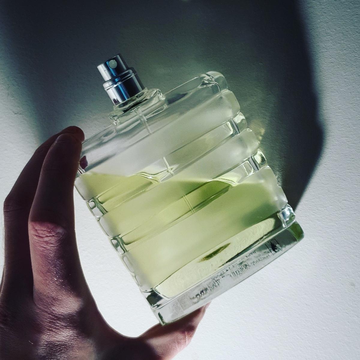 Vetiver Guerlain cologne - a fragrance for men 2000