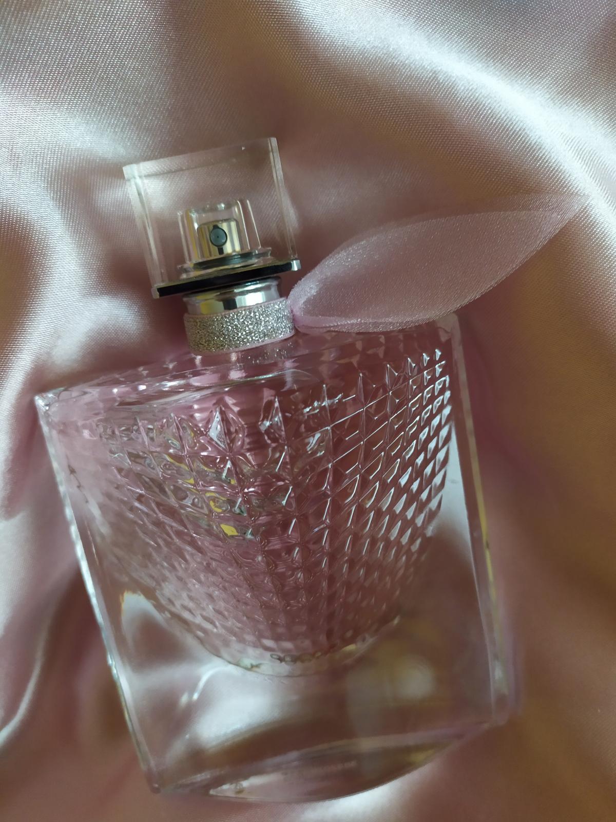 La Vie Est Belle Flowers of Happiness Lancôme perfume - a fragrance for ...