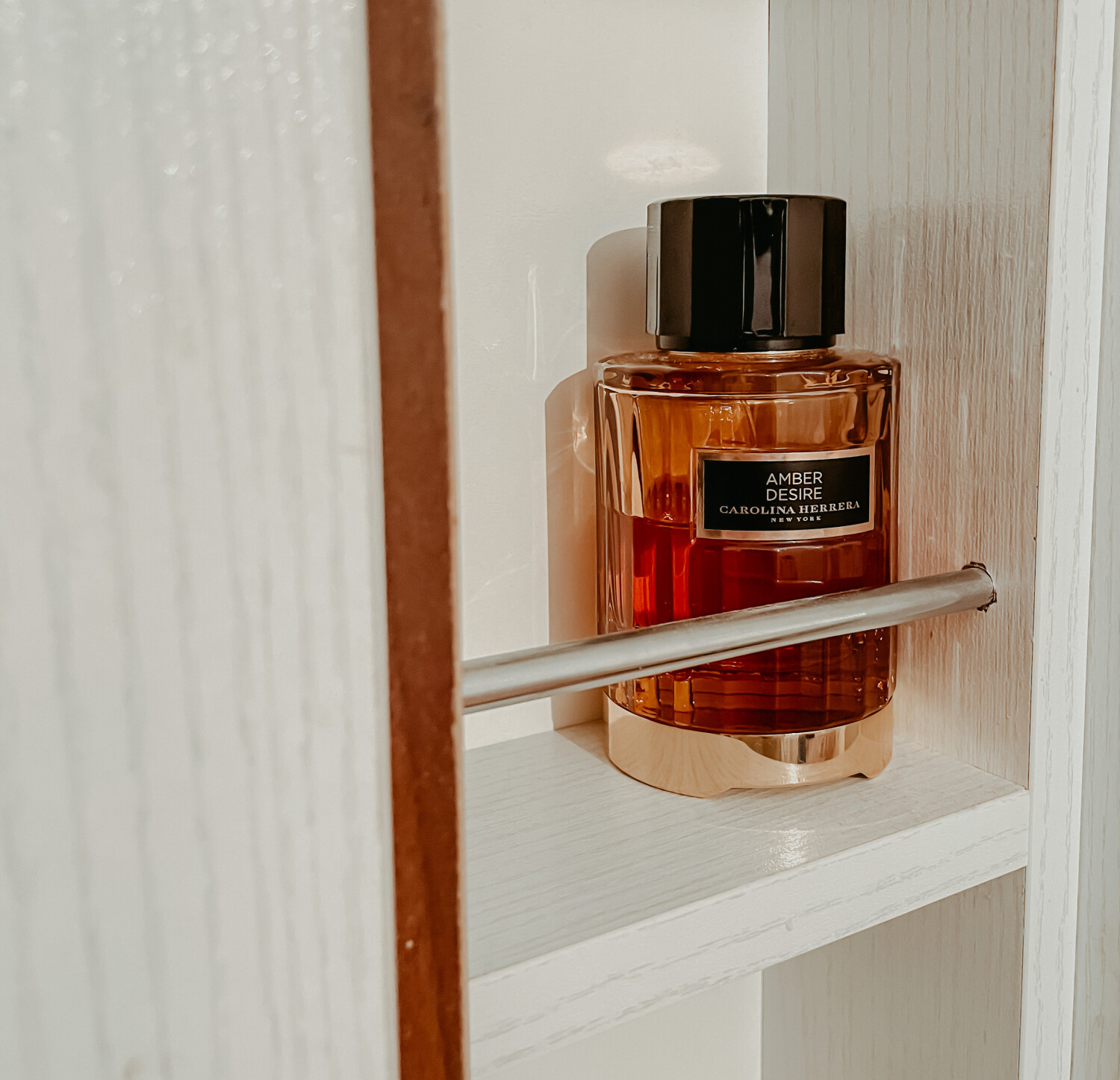 Amber Desire Carolina Herrera Fragrância Oriental Feminina
