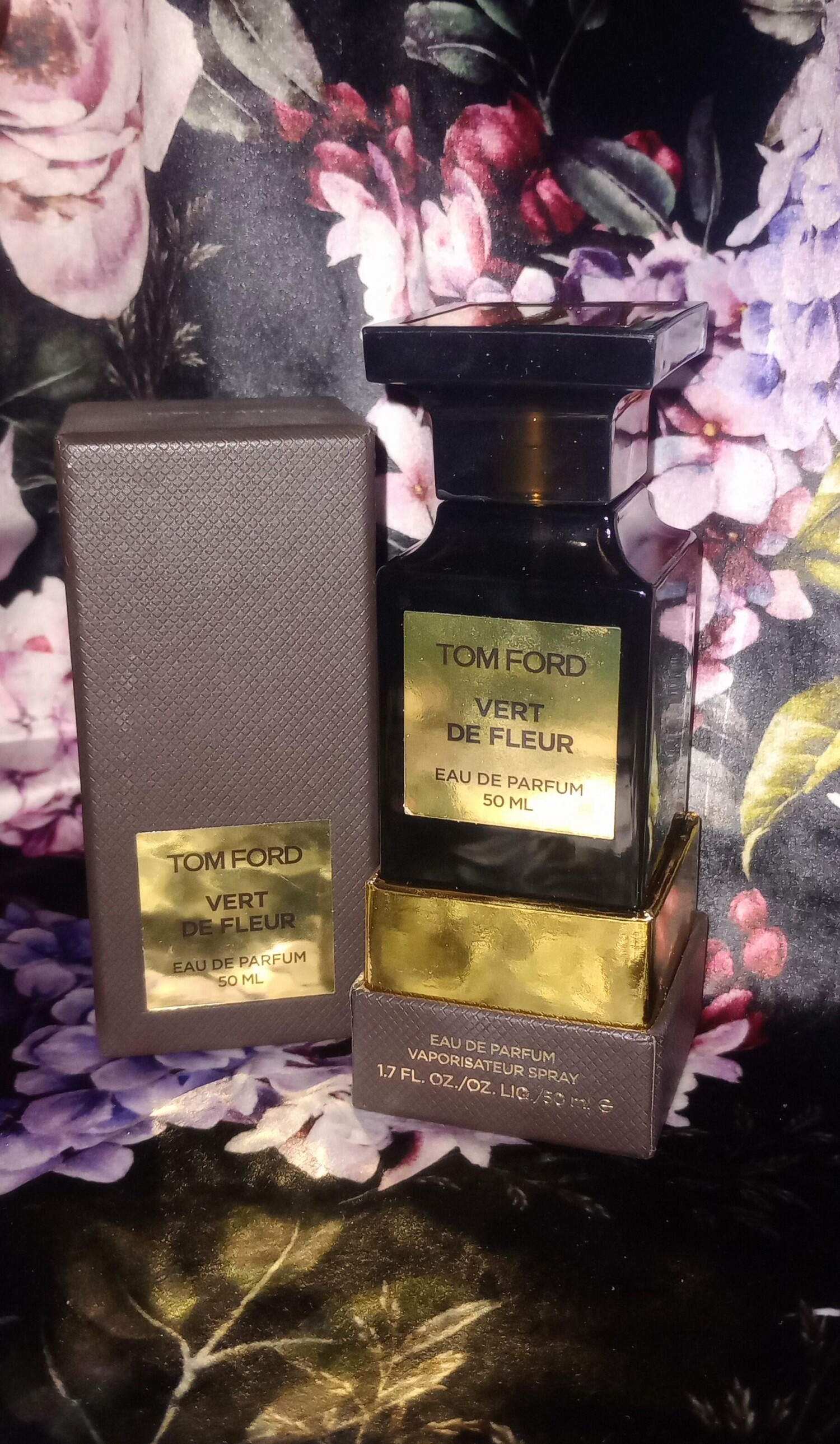 Vert de Fleur Tom Ford 香水 - 2016年のユニセックス フレグランス