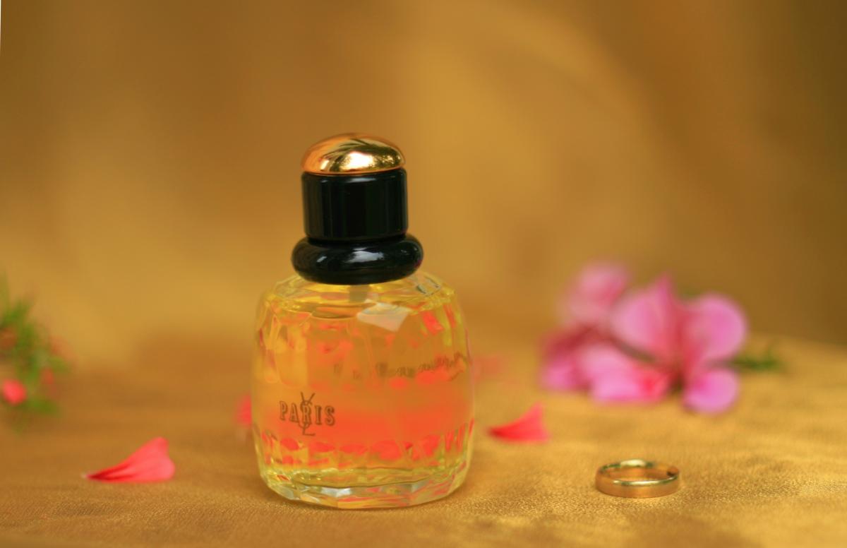 Paris Yves Saint Laurent perfume a fragrance for women 1983