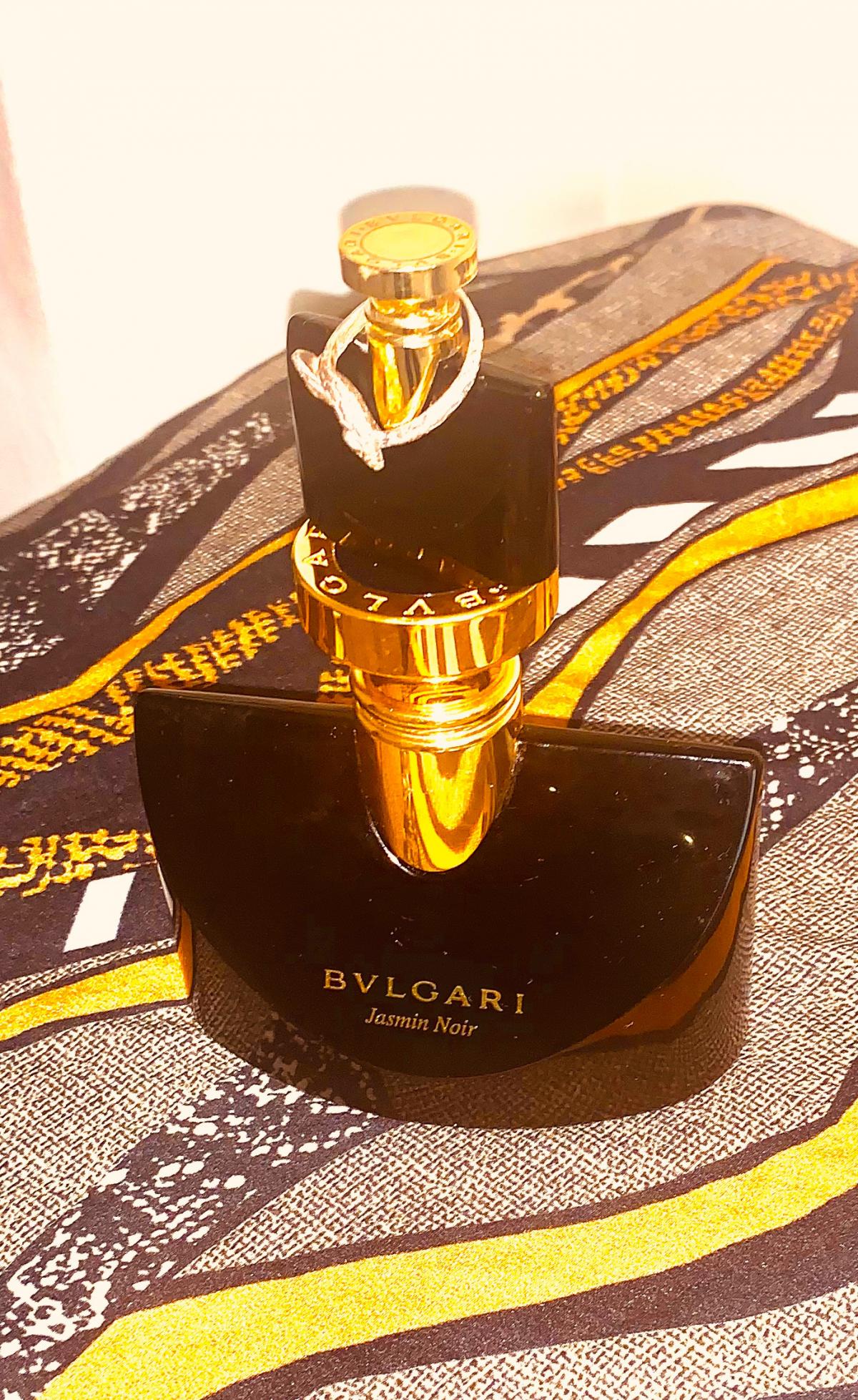 Jasmin Noir Bvlgari perfume - a fragrance for women 2008
