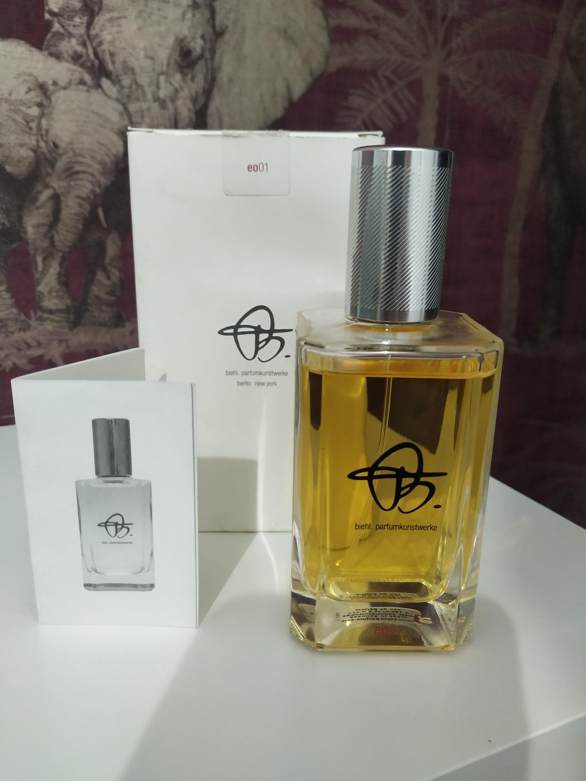 eo01 biehl parfumkunstwerke perfume - a fragrance for women and men 2007