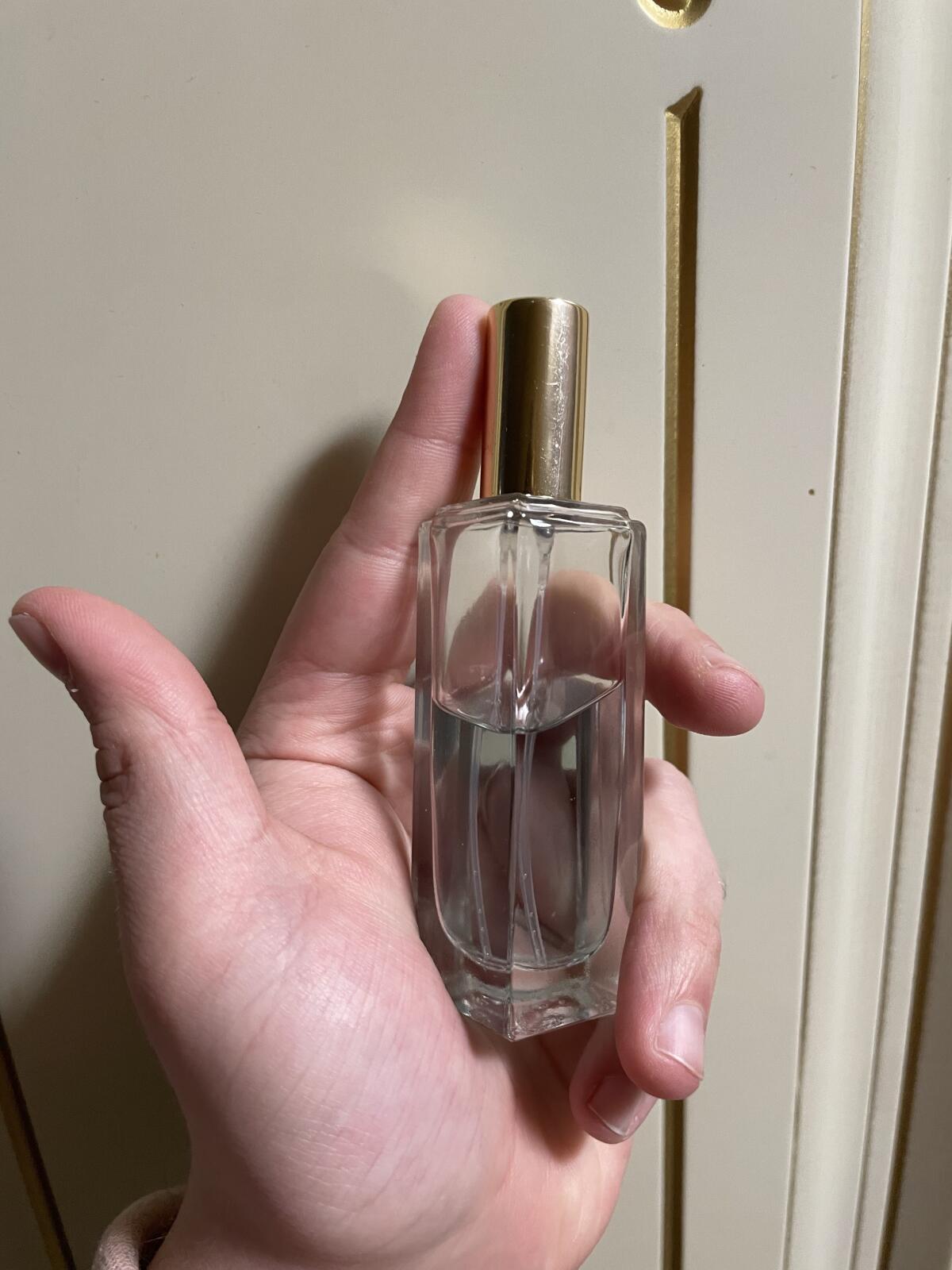 Bois Impérial Essential Parfums аромат - аромат для жінок та чоловіків 2020