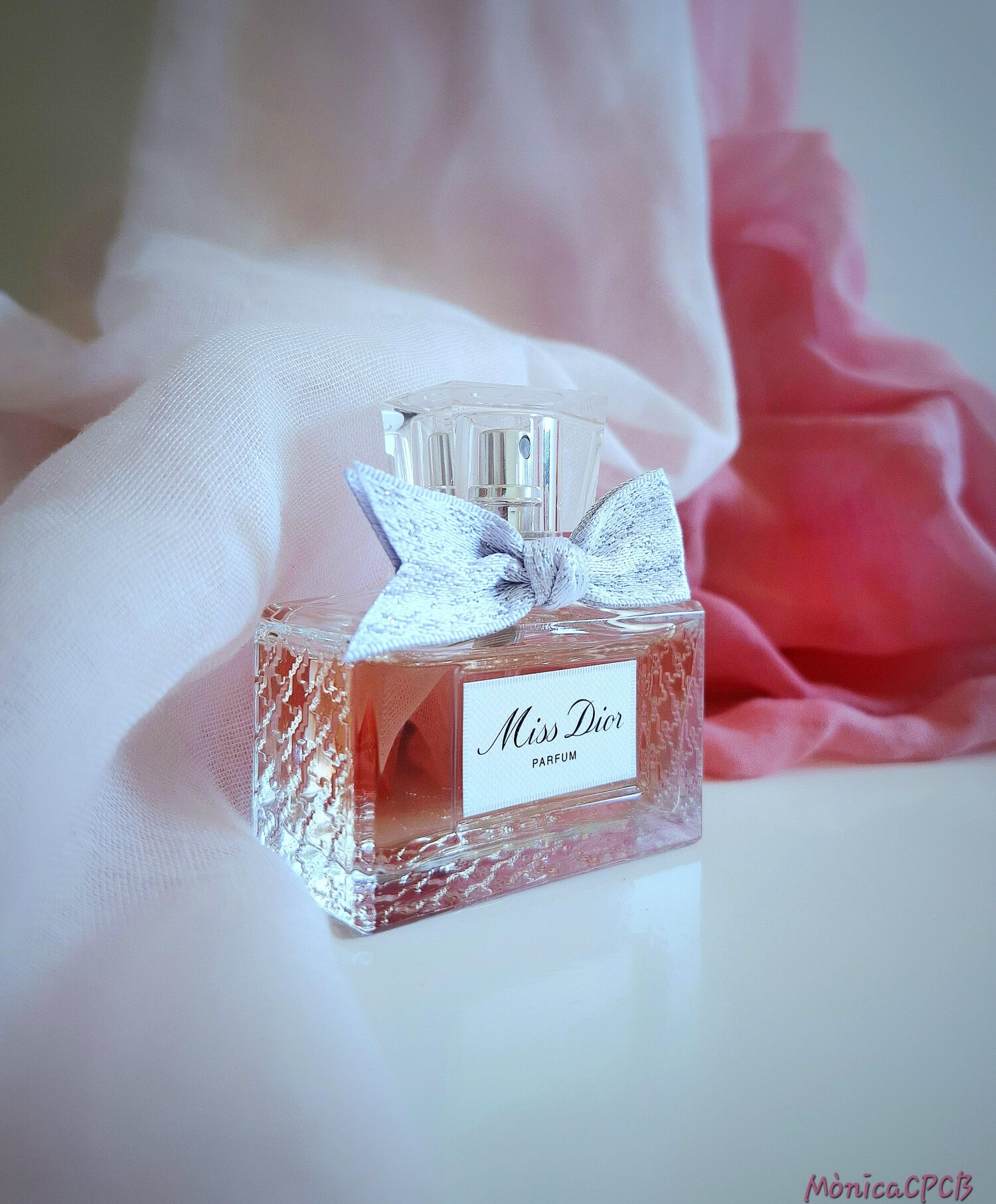 Miss Dior Parfum (2024) Dior - una fragranza da donna 2024