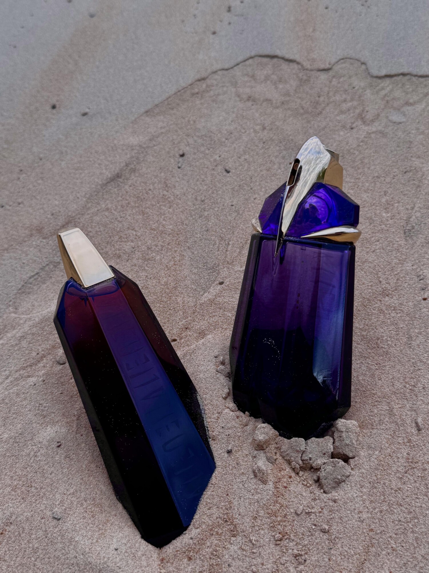Alien Mugler perfume - a fragrance for women 2005