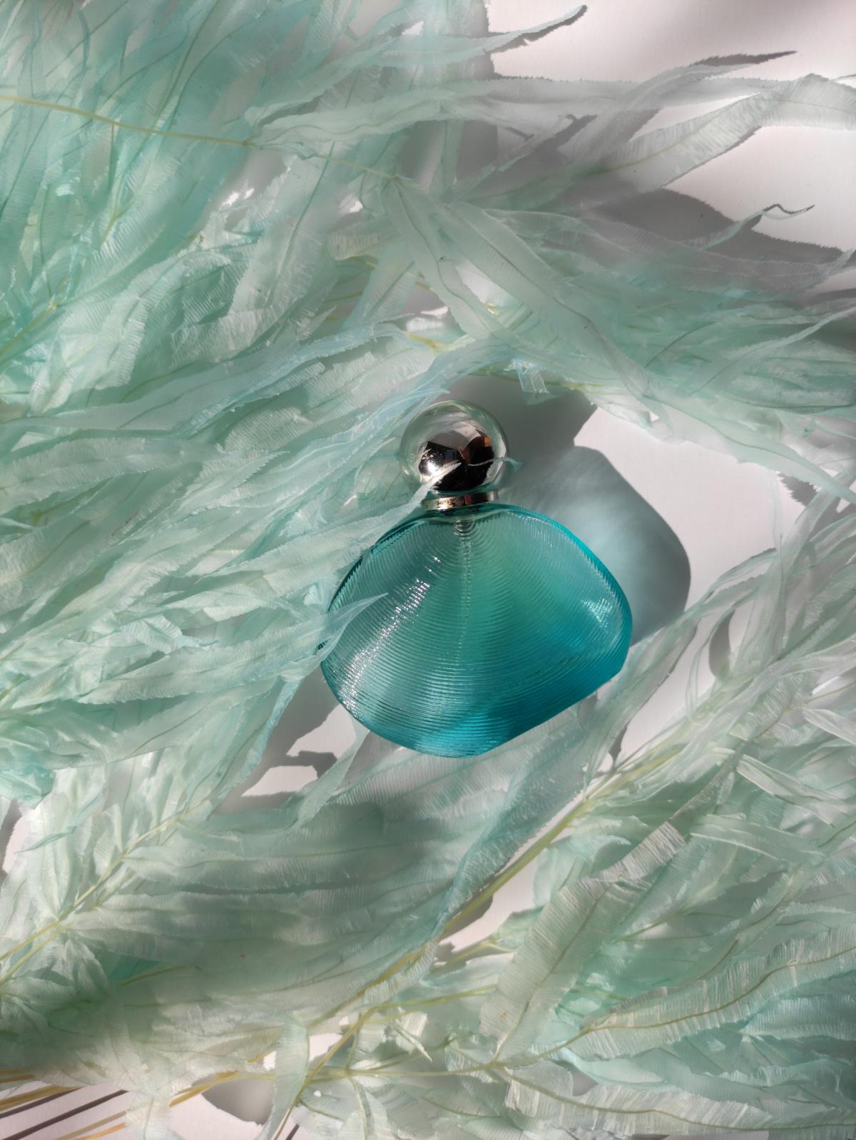 Aquawoman Rochas perfume - a fragrance for women 2002