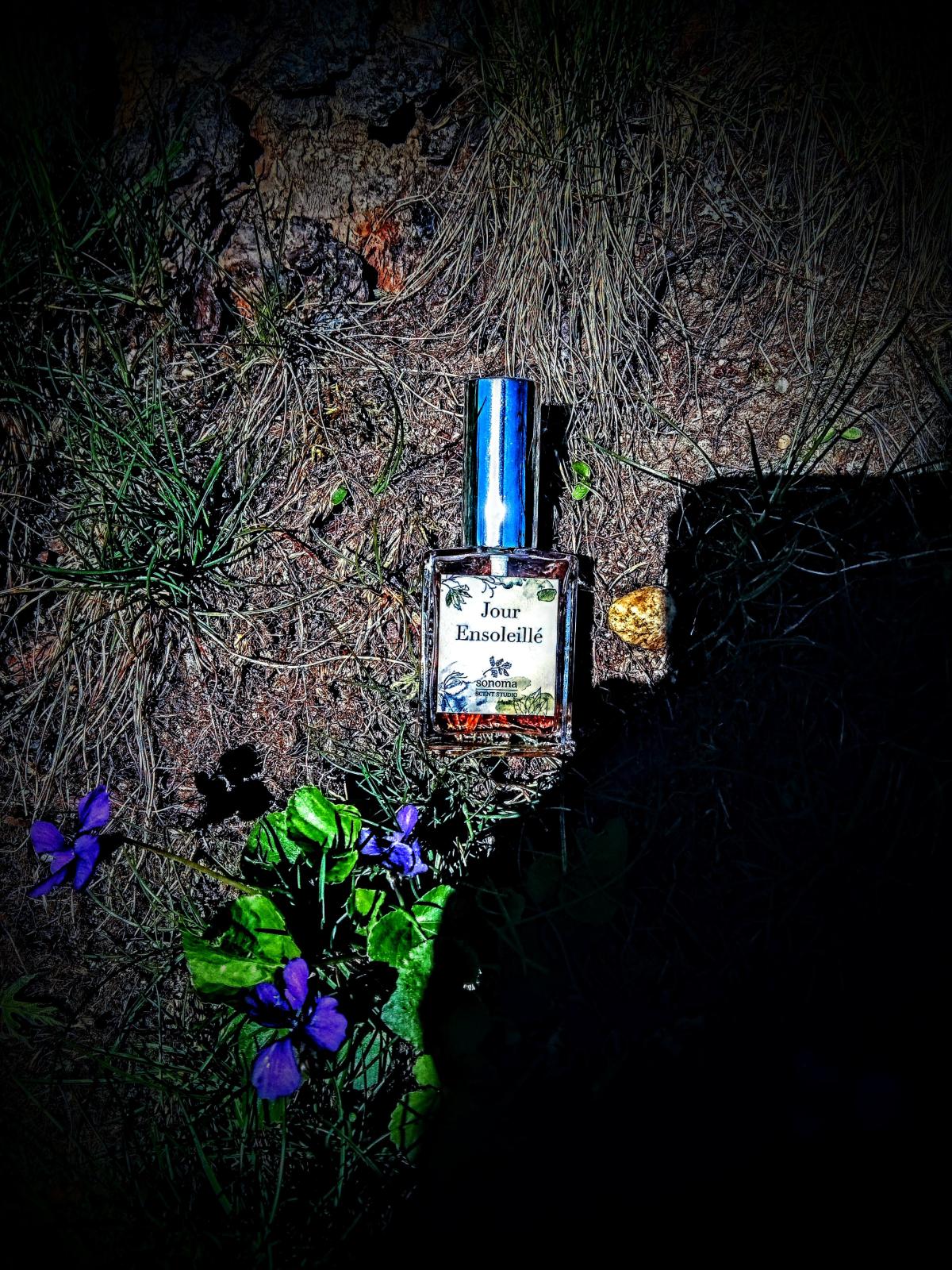 Jour Ensoleille Sonoma Scent Studio perfume a fragrance for women and