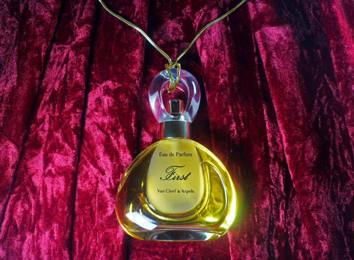 First Fragrance First Van Cleef & Arpels perfume - a fragrance for women 1976