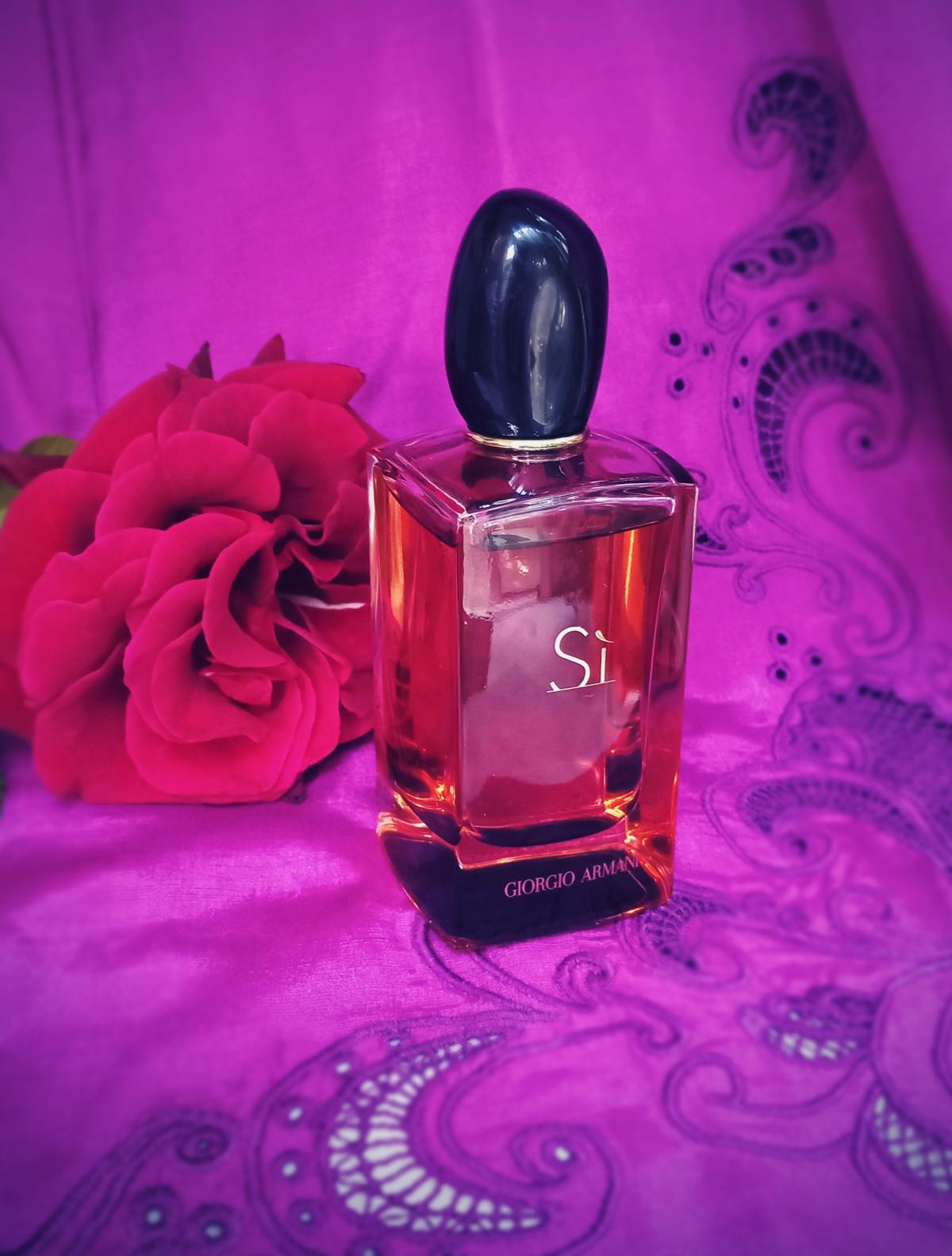 Sì Intense 2021 Giorgio Armani Perfume A Fragrance For Women 2021 