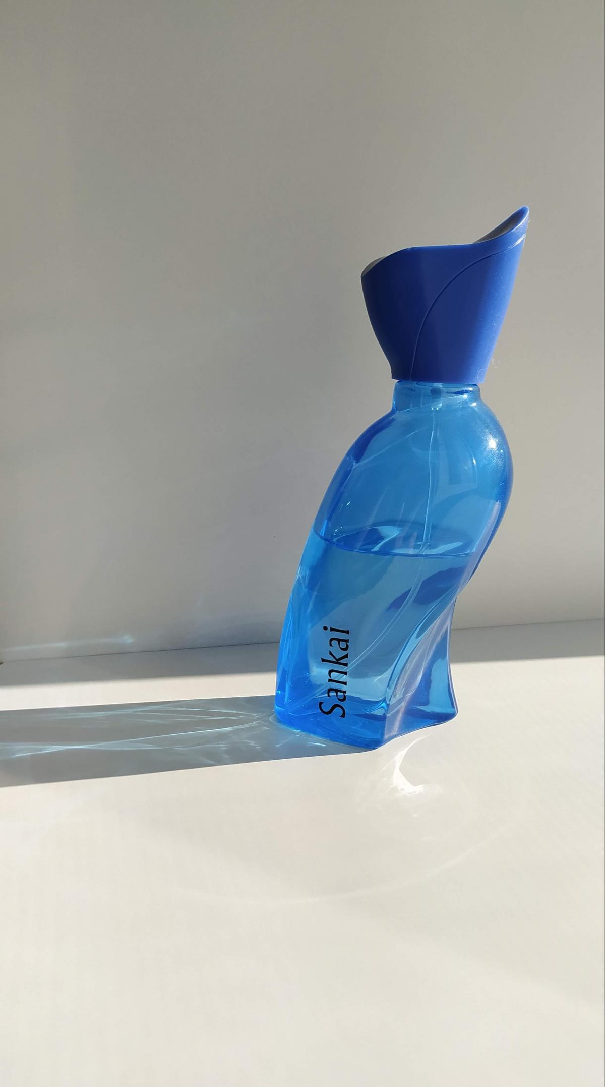 Sankai Bi-es perfume - a fragrance for women
