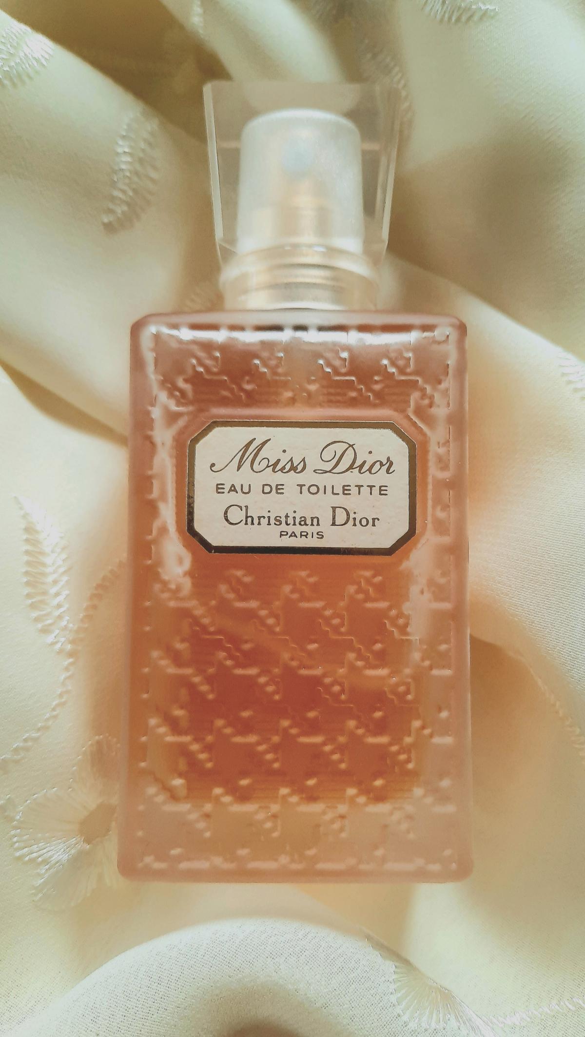 Miss Dior Christian Dior perfume - a fragrance for women 1947