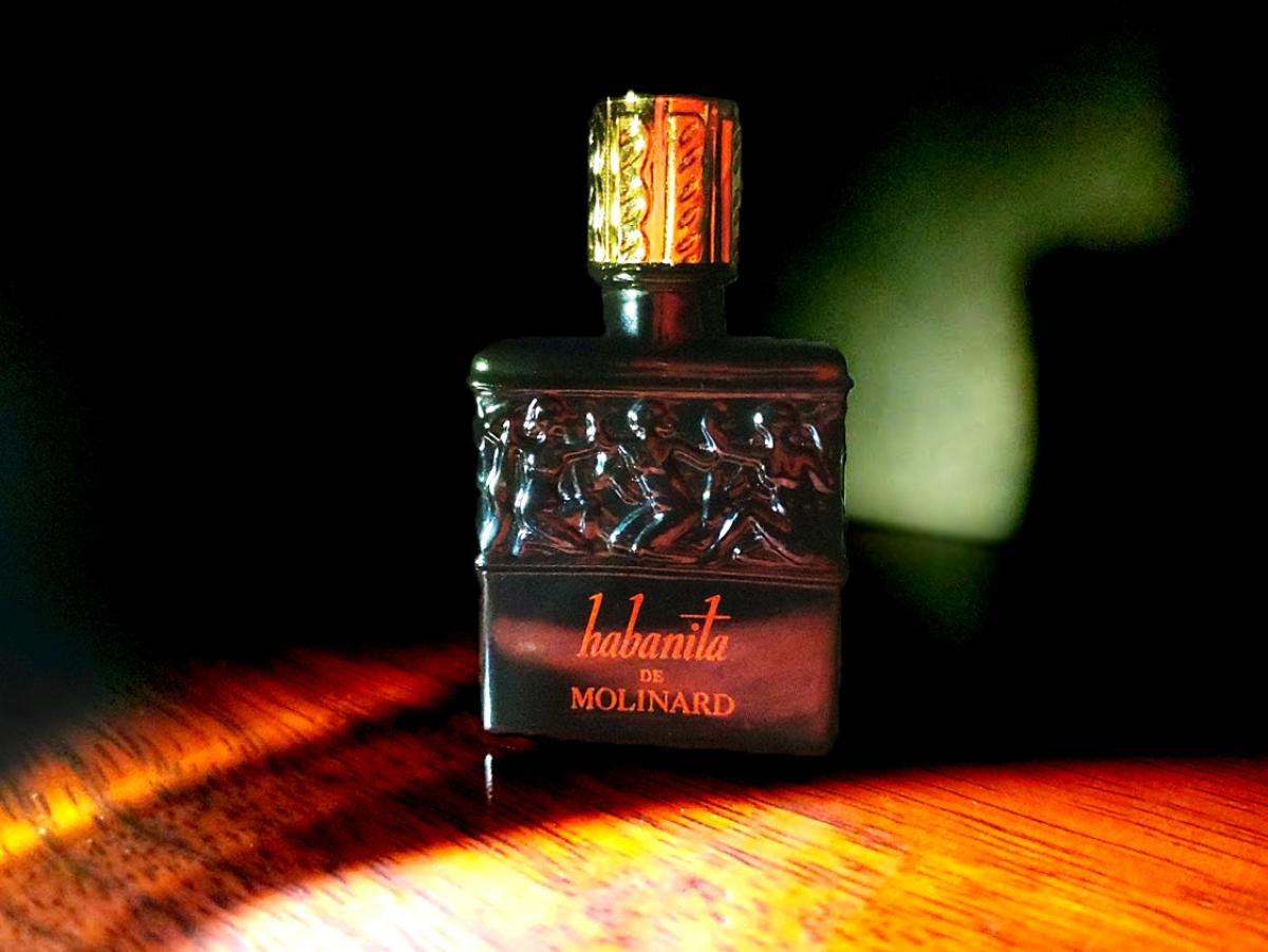 Habanita Molinard perfume - a fragrance for women 1921