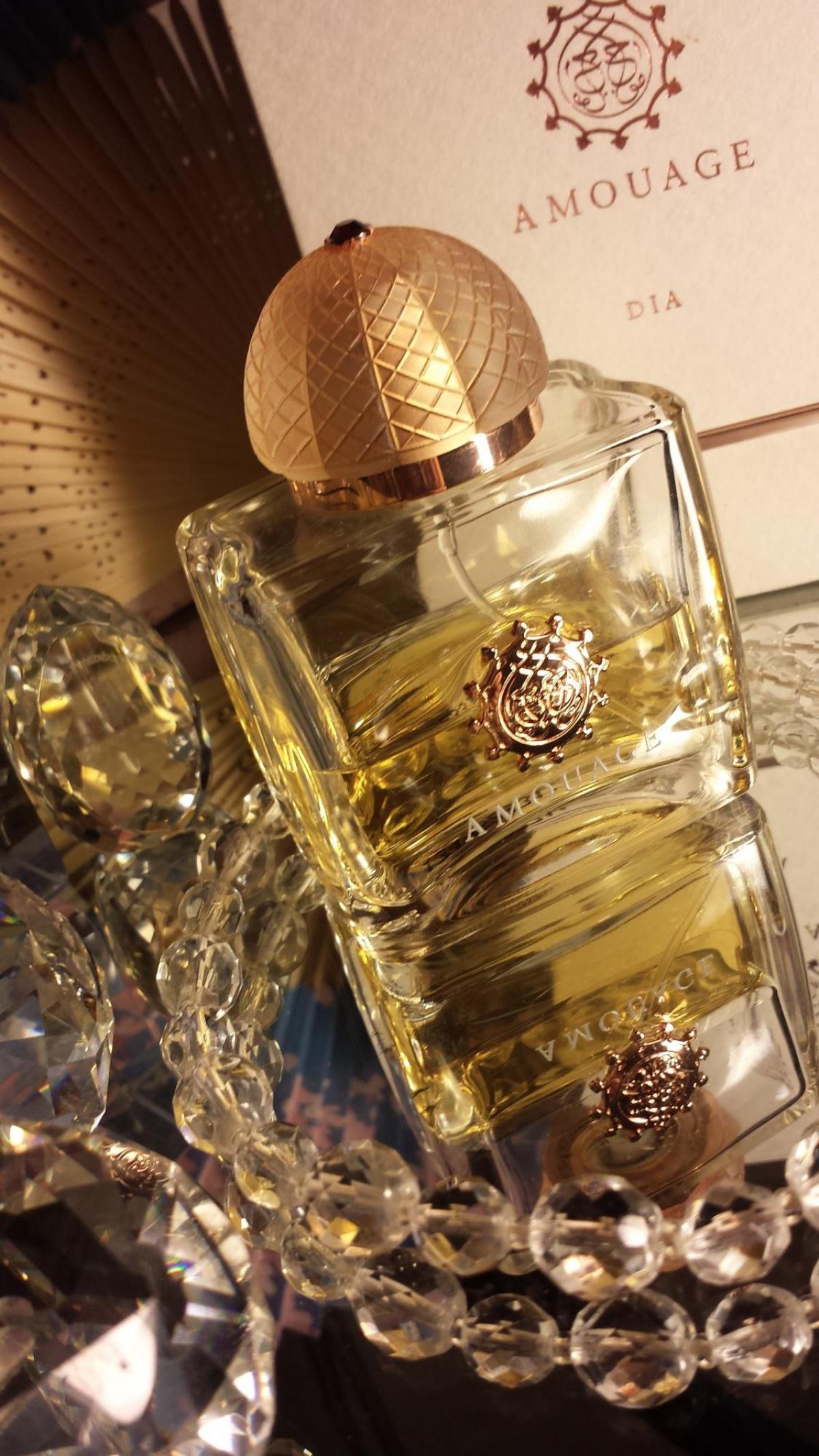 Dia Woman Amouage una fragranza da donna 2002