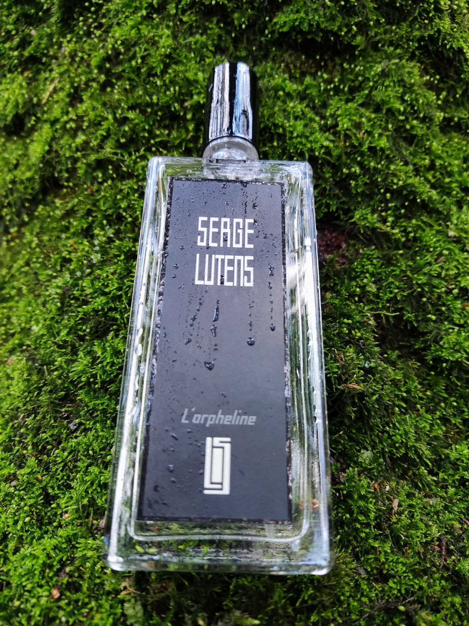 L'orpheline Serge Lutens perfume - a fragrance for women and men 2014