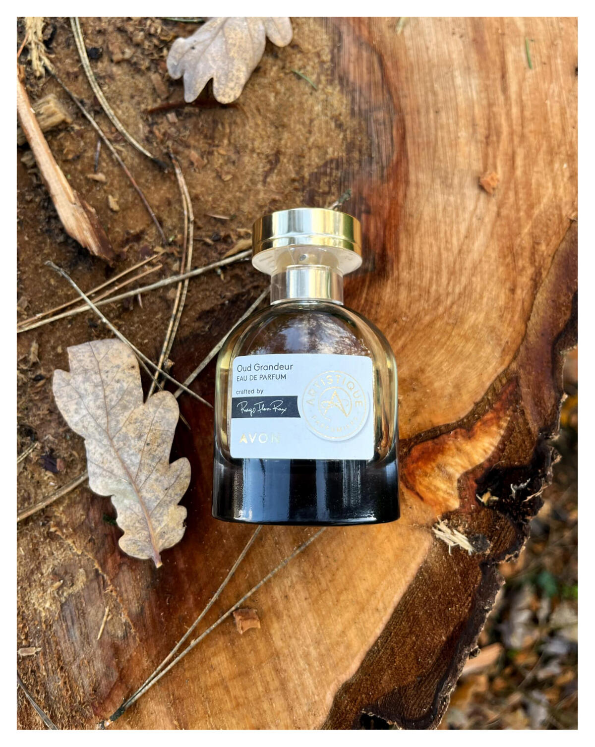 Oud Grandeur Avon - una fragranza unisex 2020