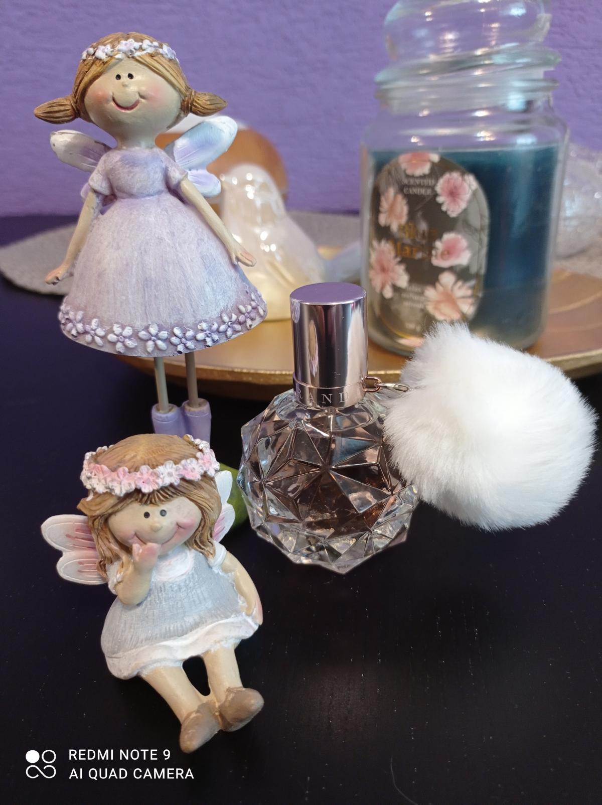 Ari Ariana Grande perfumy - to perfumy dla kobiet 2015