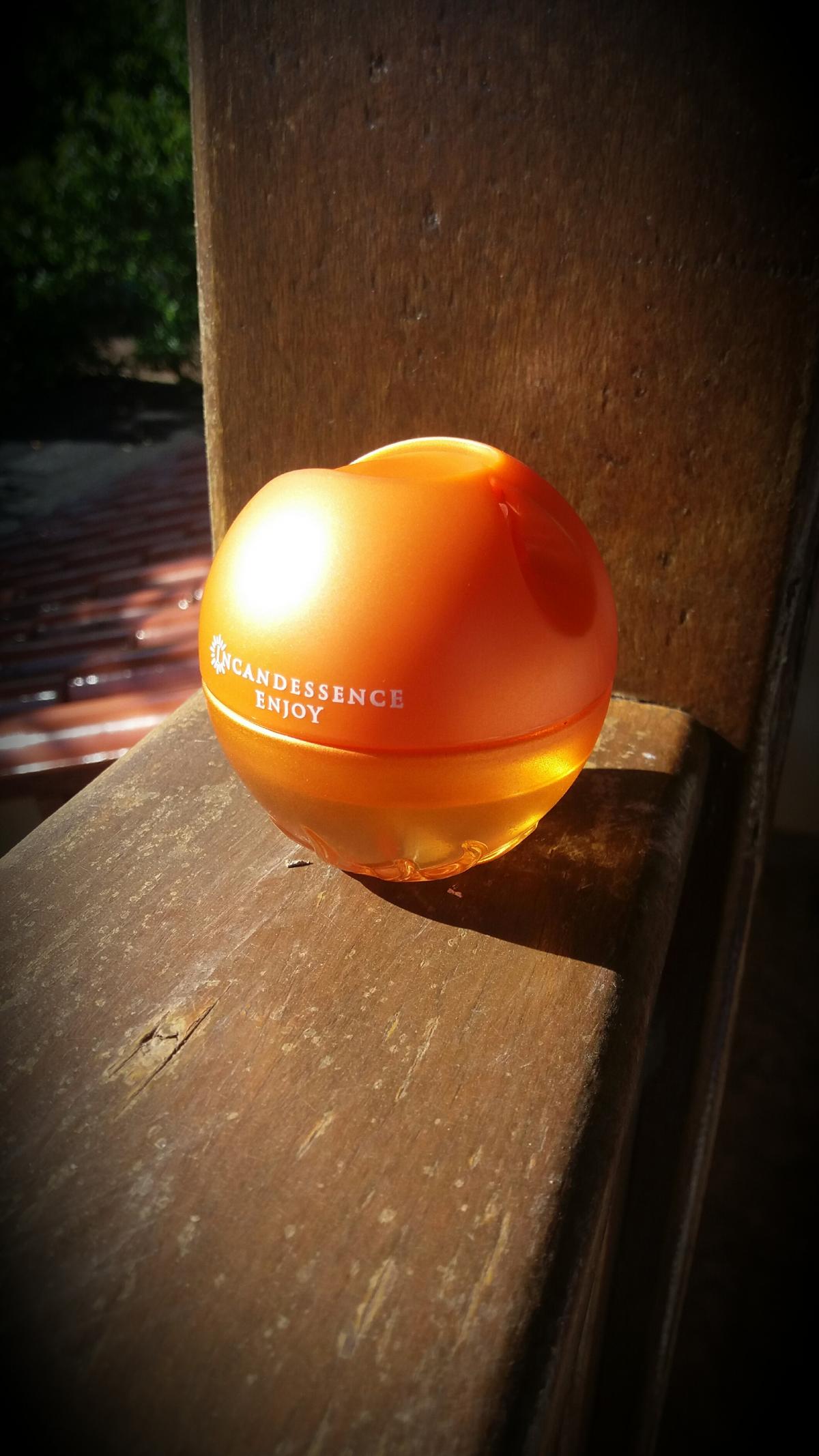 Incandessence Enjoy Avon perfume - a fragrance for women 2020
