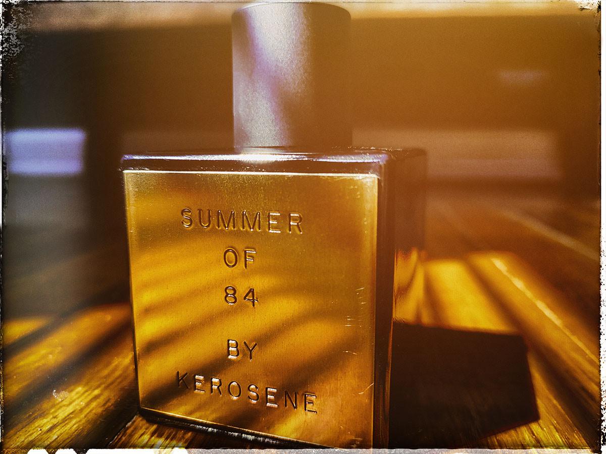 Summer of 84 Kerosene parfum un parfum pour homme et femme 2017