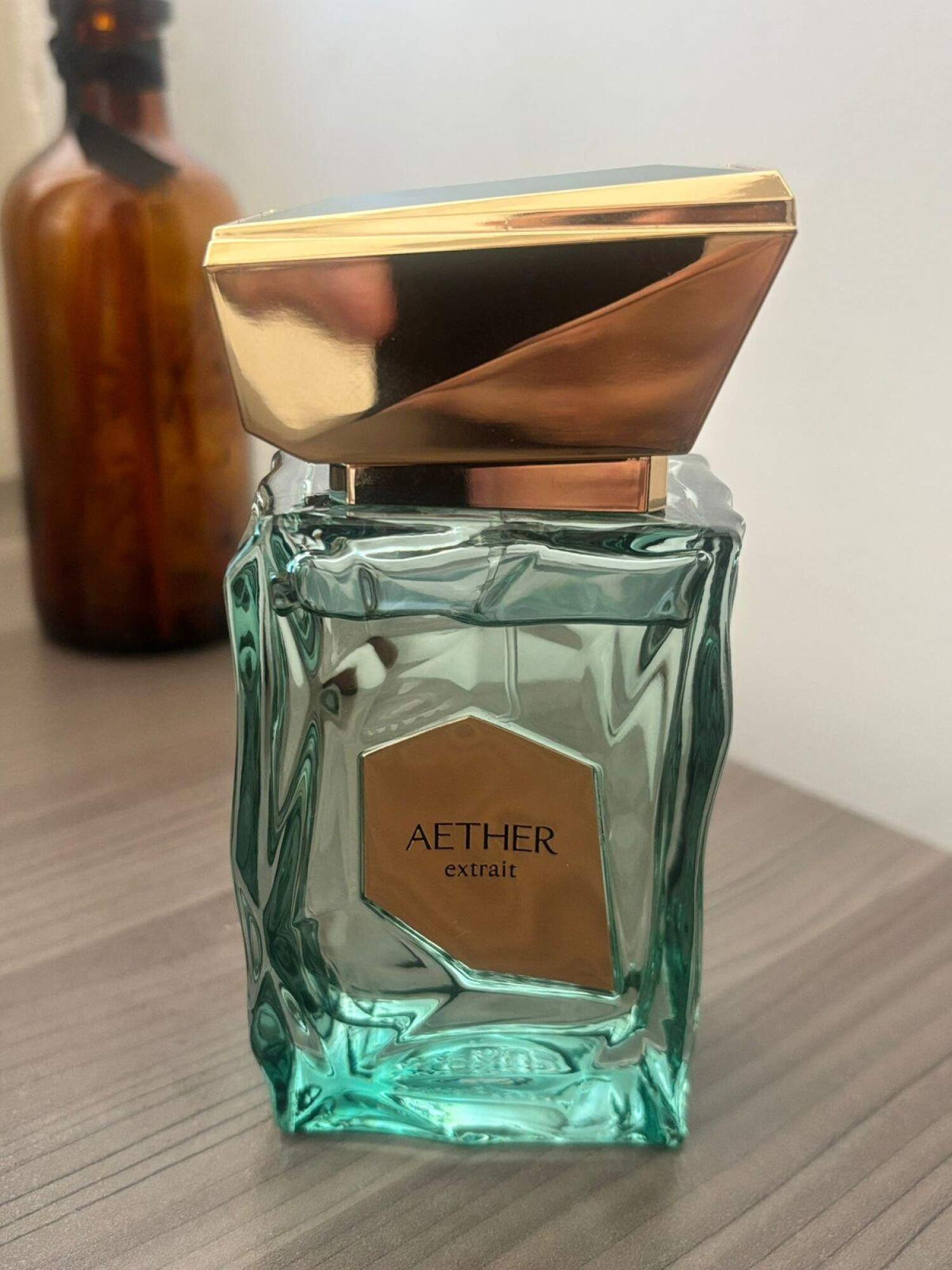 Aether French Avenue perfume - a fragrância Compartilhável 2024