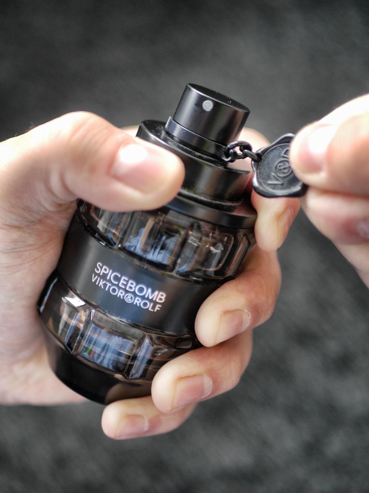 Spicebomb Viktor&Rolf cologne - a fragrance for men 2012