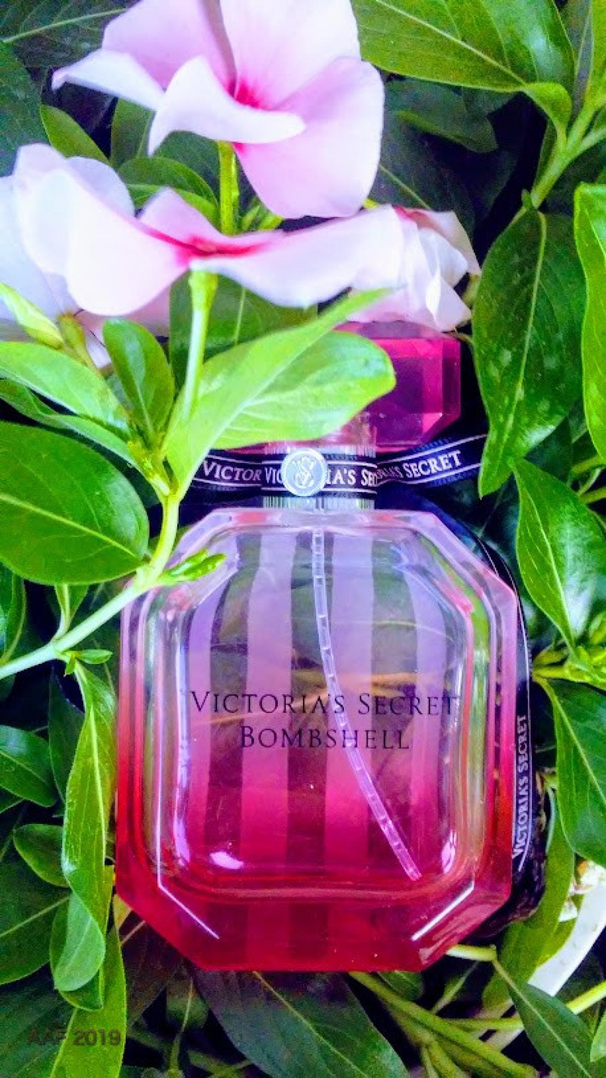 Bombshell Victoria's Secret perfume - a fragrance for women 2010