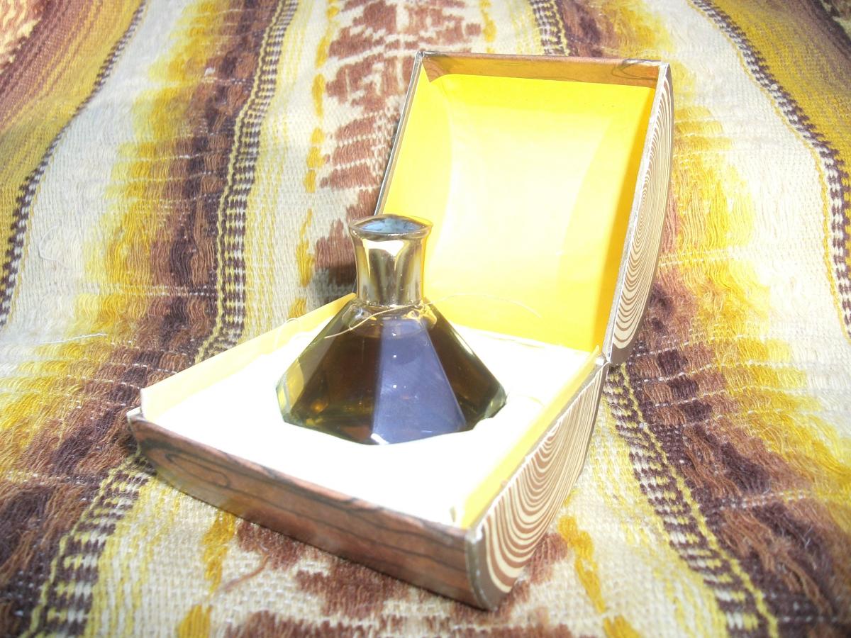 Dzintars Dzintars perfume - a fragrance for women 1959