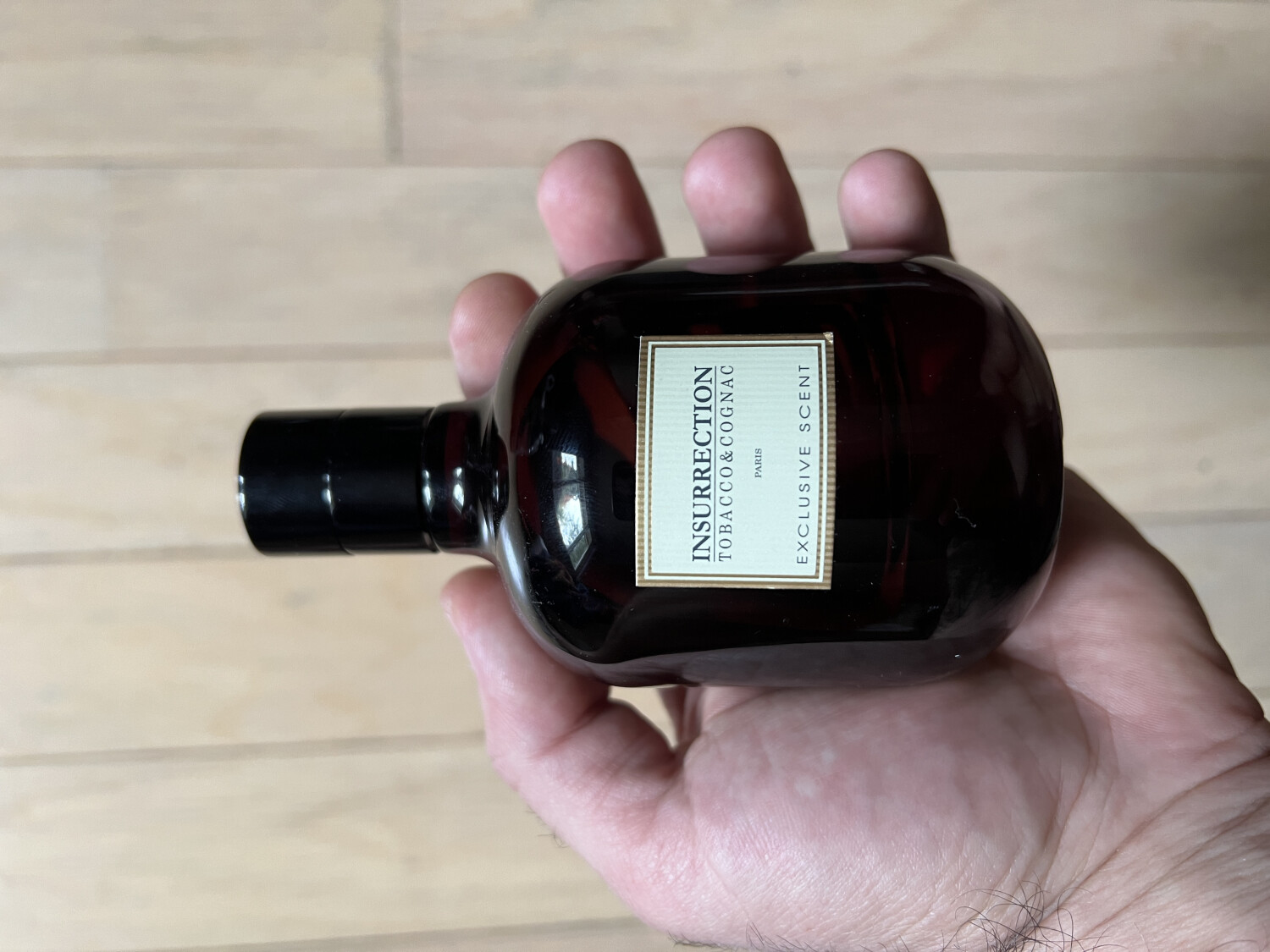 insurrection tobacco and cognac rowdyarabian on Fragram: I bought Reyane Insurrection II and it came with a  sample of